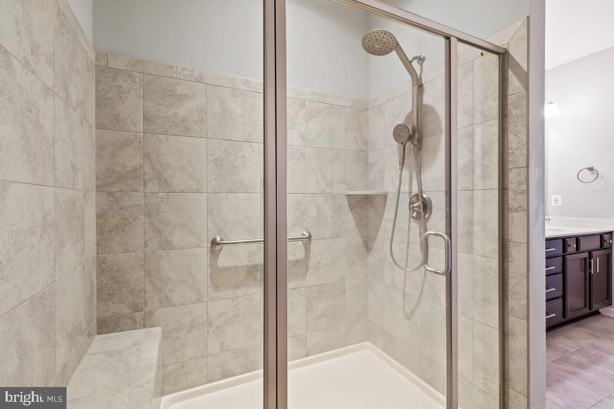 12205 GLEN OAKS DR, FREDERICKSBURG, Virginia 22407, 3 Bedrooms Bedrooms, 5 Rooms Rooms,2 BathroomsBathrooms,Residential,For sale,12205 GLEN OAKS DR,VASP2035646 MLS # VASP2035646