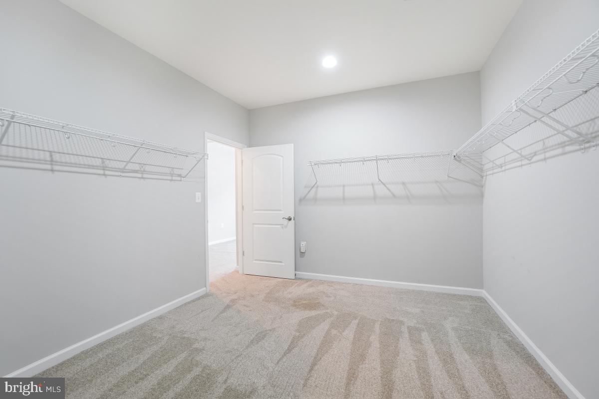 12205 GLEN OAKS DR, FREDERICKSBURG, Virginia 22407, 3 Bedrooms Bedrooms, 5 Rooms Rooms,2 BathroomsBathrooms,Residential,For sale,12205 GLEN OAKS DR,VASP2035646 MLS # VASP2035646