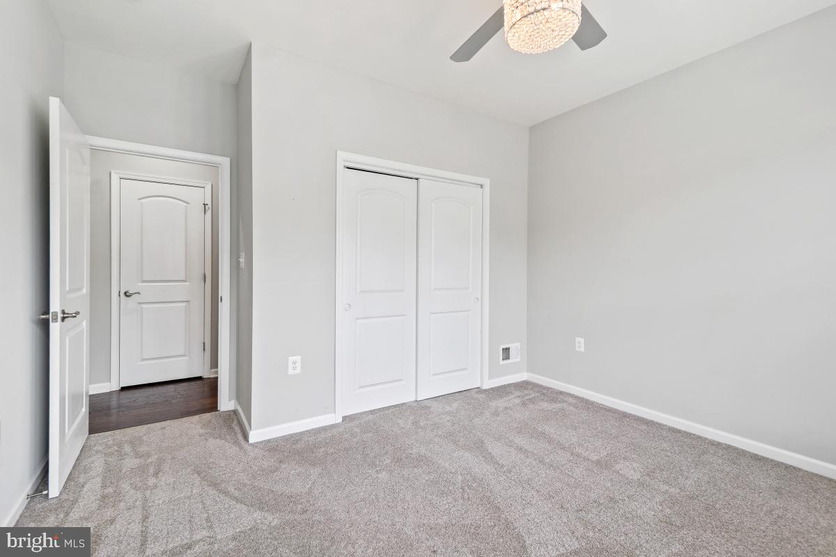 12205 GLEN OAKS DR, FREDERICKSBURG, Virginia 22407, 3 Bedrooms Bedrooms, 5 Rooms Rooms,2 BathroomsBathrooms,Residential,For sale,12205 GLEN OAKS DR,VASP2035646 MLS # VASP2035646