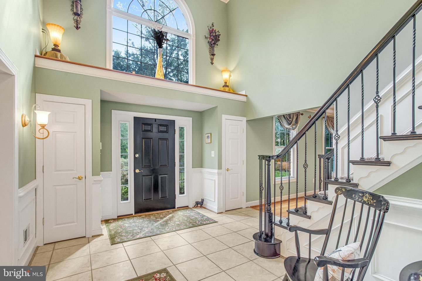 9300 MACKENZIE MEADOW CT, NOKESVILLE, Virginia 20181, 5 Bedrooms Bedrooms, ,5 BathroomsBathrooms,Residential,For sale,9300 MACKENZIE MEADOW CT,VAPW2103680 MLS # VAPW2103680
