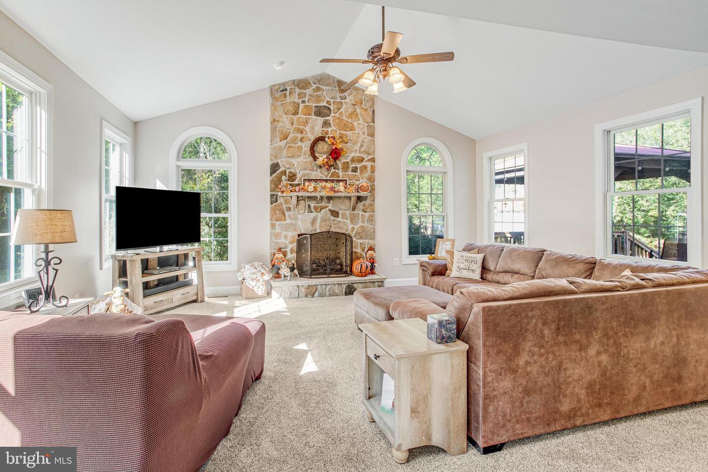 9300 MACKENZIE MEADOW CT, NOKESVILLE, Virginia 20181, 5 Bedrooms Bedrooms, ,5 BathroomsBathrooms,Residential,For sale,9300 MACKENZIE MEADOW CT,VAPW2103680 MLS # VAPW2103680