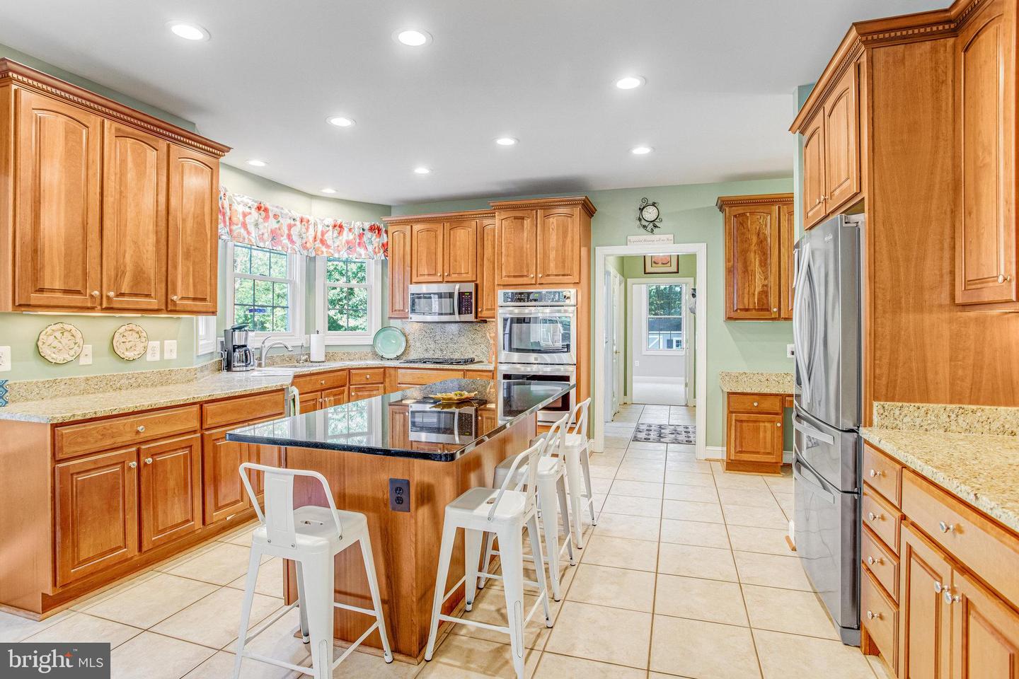 9300 MACKENZIE MEADOW CT, NOKESVILLE, Virginia 20181, 5 Bedrooms Bedrooms, ,5 BathroomsBathrooms,Residential,For sale,9300 MACKENZIE MEADOW CT,VAPW2103680 MLS # VAPW2103680
