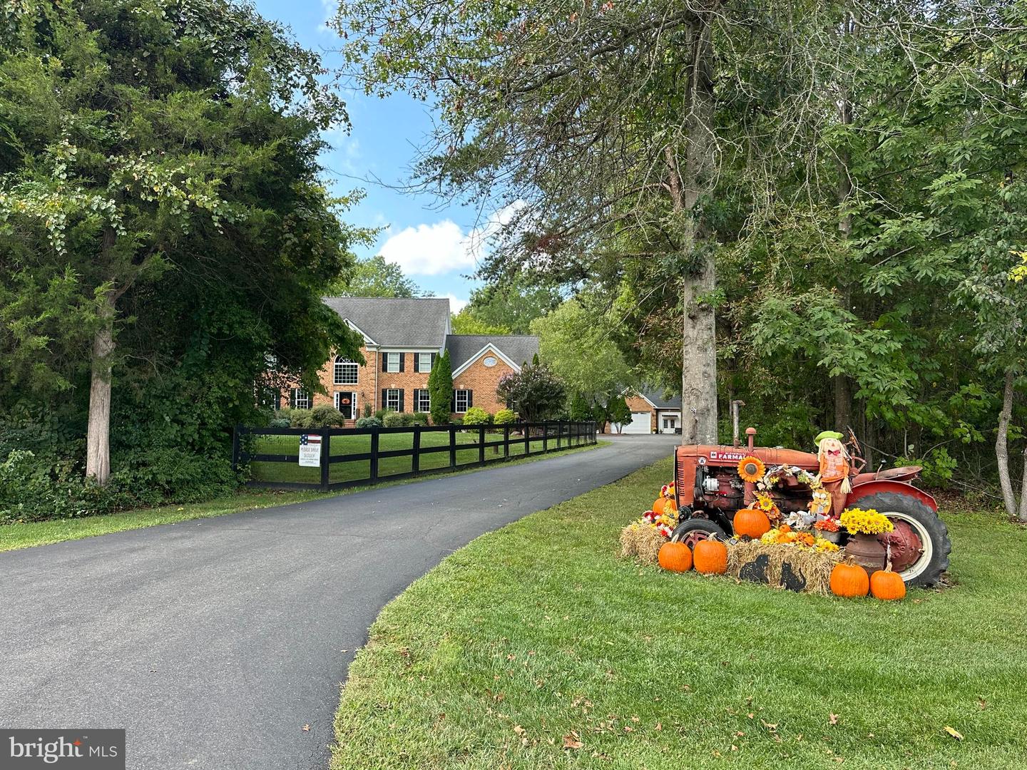 9300 MACKENZIE MEADOW CT, NOKESVILLE, Virginia 20181, 5 Bedrooms Bedrooms, ,5 BathroomsBathrooms,Residential,For sale,9300 MACKENZIE MEADOW CT,VAPW2103680 MLS # VAPW2103680