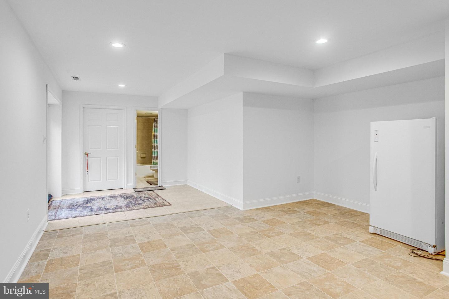 9300 MACKENZIE MEADOW CT, NOKESVILLE, Virginia 20181, 5 Bedrooms Bedrooms, ,5 BathroomsBathrooms,Residential,For sale,9300 MACKENZIE MEADOW CT,VAPW2103680 MLS # VAPW2103680