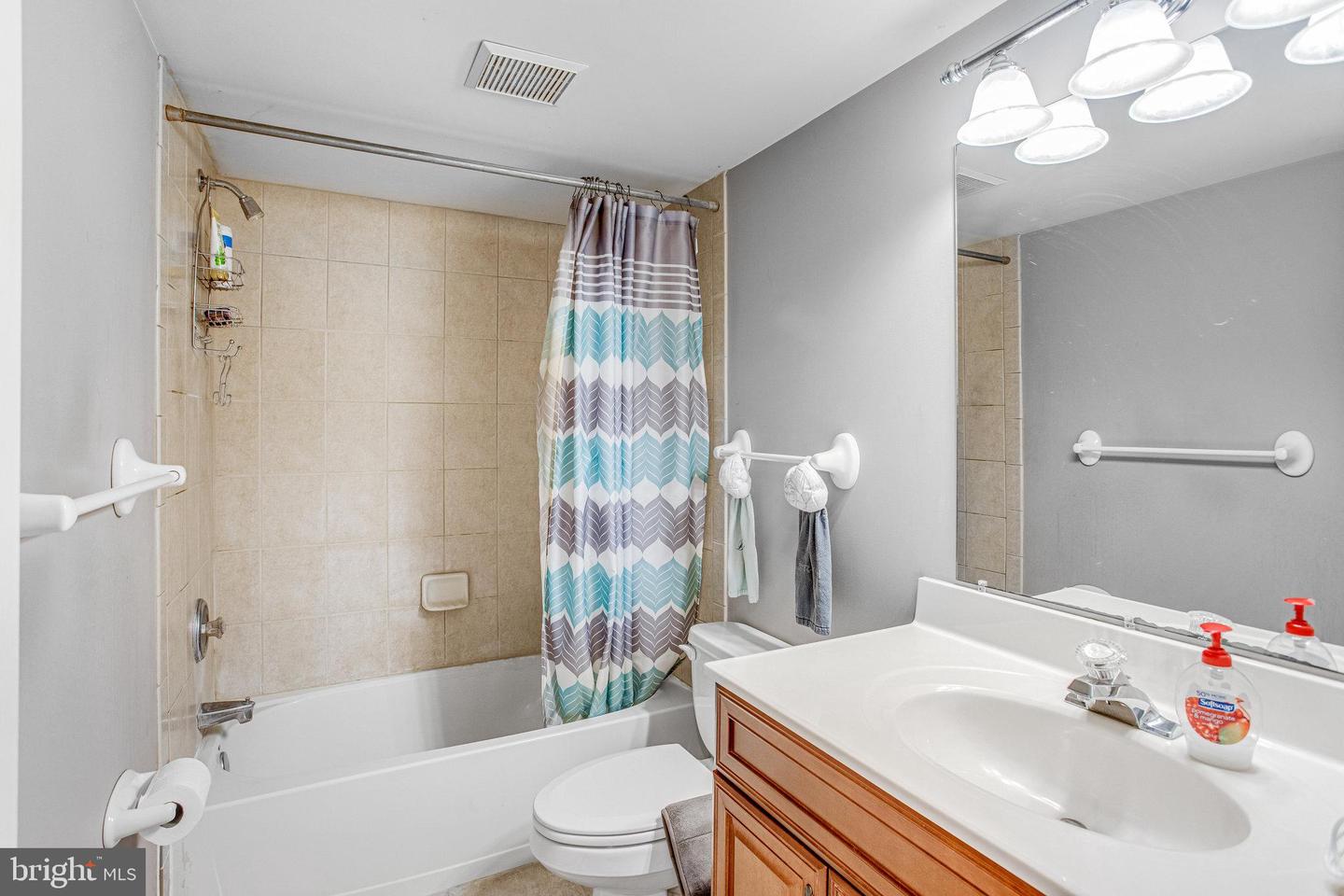 9300 MACKENZIE MEADOW CT, NOKESVILLE, Virginia 20181, 5 Bedrooms Bedrooms, ,5 BathroomsBathrooms,Residential,For sale,9300 MACKENZIE MEADOW CT,VAPW2103680 MLS # VAPW2103680