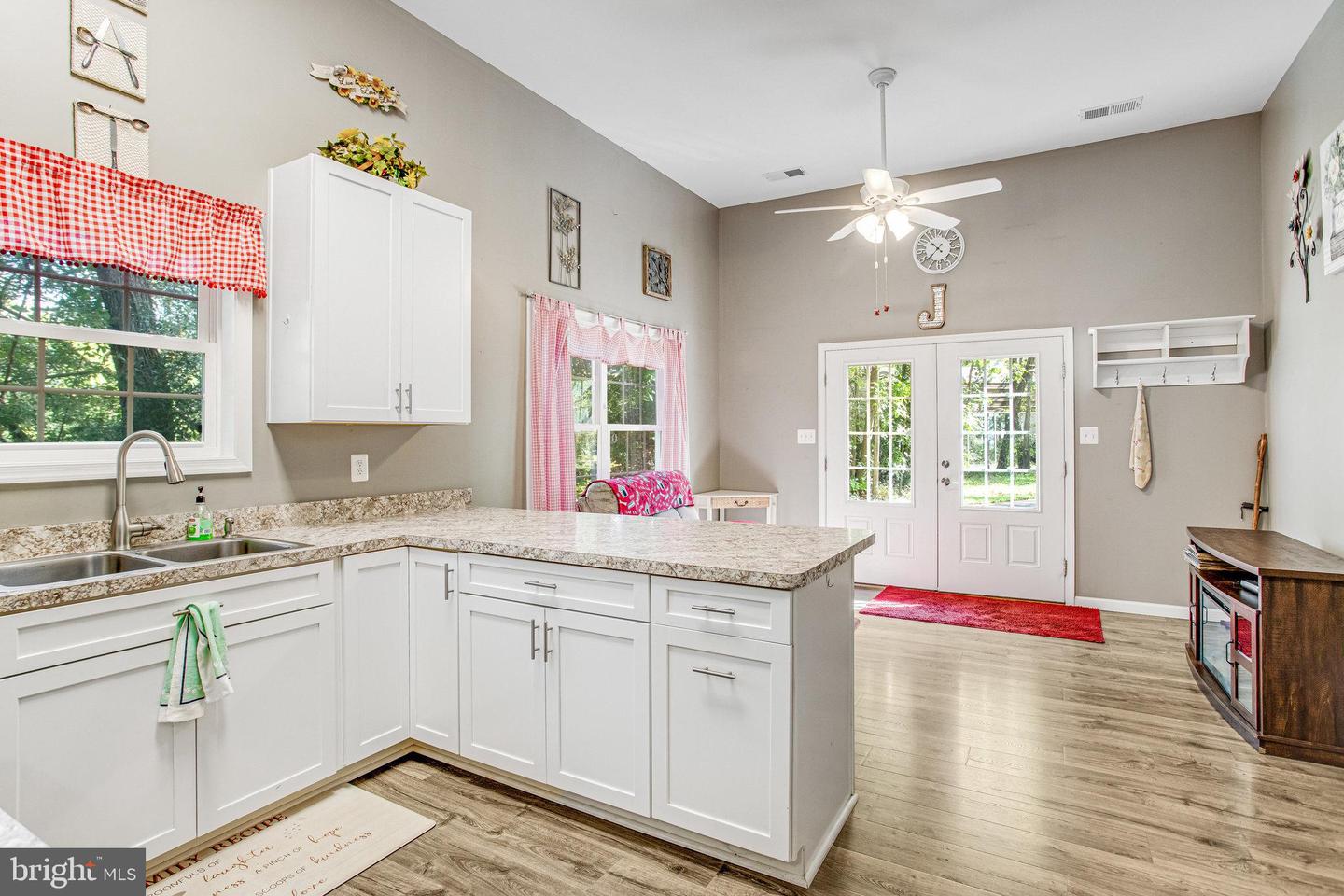 9300 MACKENZIE MEADOW CT, NOKESVILLE, Virginia 20181, 5 Bedrooms Bedrooms, ,5 BathroomsBathrooms,Residential,For sale,9300 MACKENZIE MEADOW CT,VAPW2103680 MLS # VAPW2103680