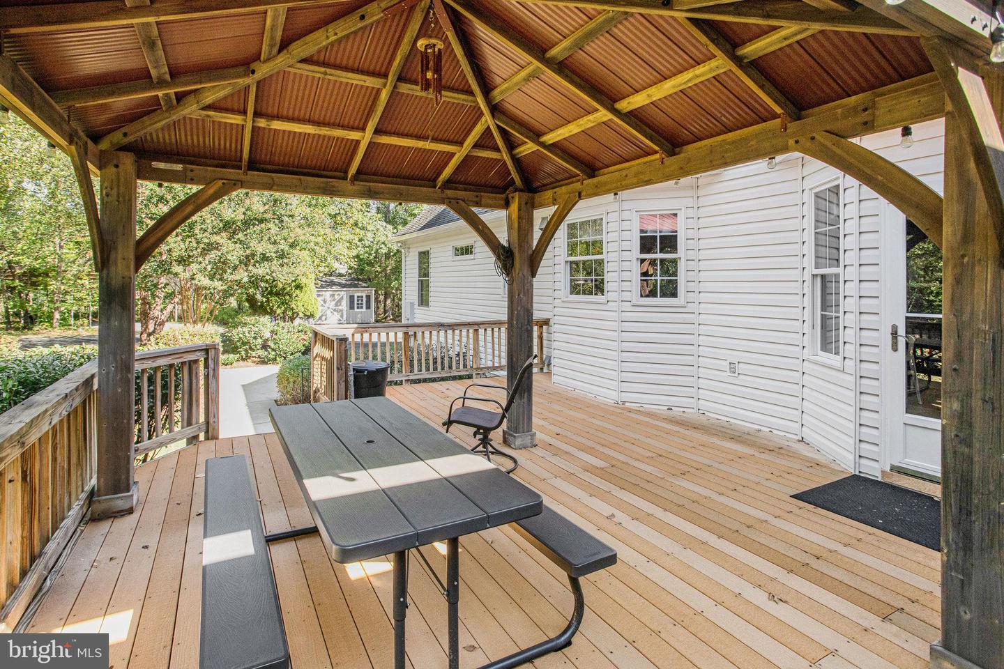 9300 MACKENZIE MEADOW CT, NOKESVILLE, Virginia 20181, 5 Bedrooms Bedrooms, ,5 BathroomsBathrooms,Residential,For sale,9300 MACKENZIE MEADOW CT,VAPW2103680 MLS # VAPW2103680