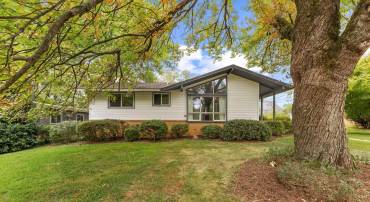 8517 MARQUETTE, VIENNA, Virginia 22180, 4 Bedrooms Bedrooms, ,3 BathroomsBathrooms,Residential,For sale,8517 MARQUETTE,VAFX2266070 MLS # VAFX2266070
