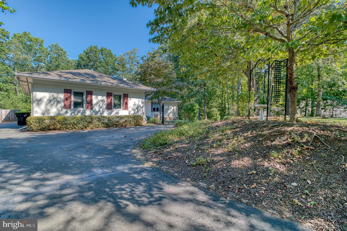 3446 SOUTHAMPTON DR, JEFFERSONTON, Virginia 22724, 5 Bedrooms Bedrooms, ,3 BathroomsBathrooms,Residential,For sale,3446 SOUTHAMPTON DR,VACU2011524 MLS # VACU2011524