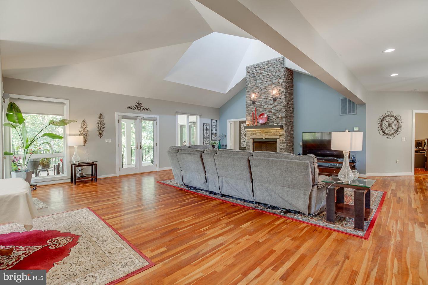 3446 SOUTHAMPTON DR, JEFFERSONTON, Virginia 22724, 5 Bedrooms Bedrooms, ,3 BathroomsBathrooms,Residential,For sale,3446 SOUTHAMPTON DR,VACU2011524 MLS # VACU2011524