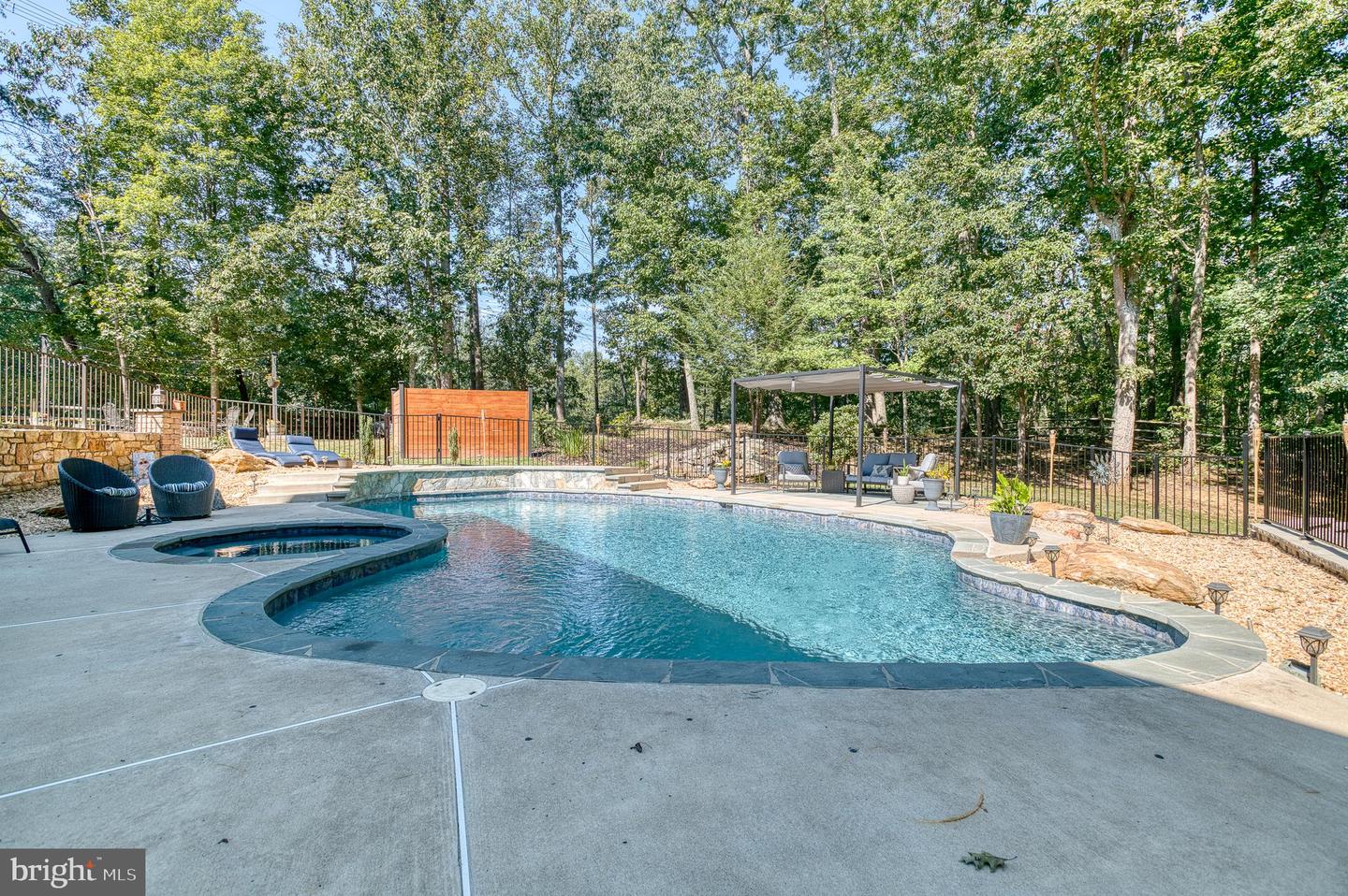 3446 SOUTHAMPTON DR, JEFFERSONTON, Virginia 22724, 5 Bedrooms Bedrooms, ,3 BathroomsBathrooms,Residential,For sale,3446 SOUTHAMPTON DR,VACU2011524 MLS # VACU2011524