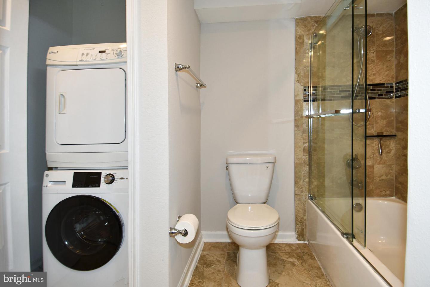 3315 WYNDHAM CIR #1223, ALEXANDRIA, Virginia 22302, 1 Bedroom Bedrooms, ,1 BathroomBathrooms,Residential,For sale,3315 WYNDHAM CIR #1223,VAAX2049492 MLS # VAAX2049492 3315 WYNDHAM CIR #1223, ALEXANDRIA, Virginia 22302, 1 Bedroom Bedrooms, ,1 BathroomBathrooms,Residential,For sale,3315 WYNDHAM CIR #1223,VAAX2049492 MLS # VAAX2049492