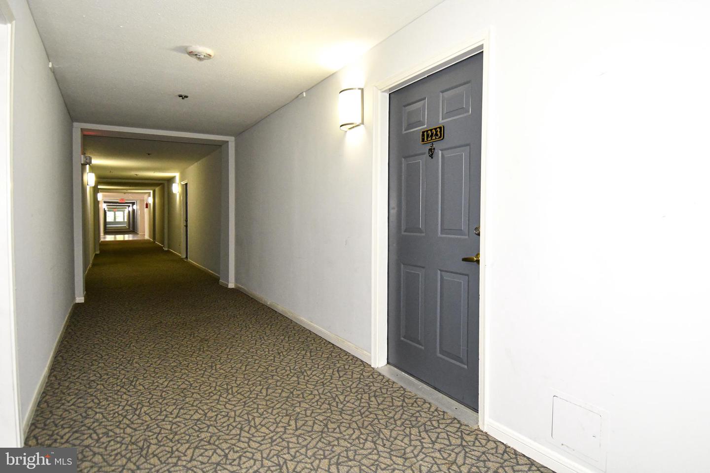 3315 WYNDHAM CIR #1223, ALEXANDRIA, Virginia 22302, 1 Bedroom Bedrooms, ,1 BathroomBathrooms,Residential,For sale,3315 WYNDHAM CIR #1223,VAAX2049492 MLS # VAAX2049492 3315 WYNDHAM CIR #1223, ALEXANDRIA, Virginia 22302, 1 Bedroom Bedrooms, ,1 BathroomBathrooms,Residential,For sale,3315 WYNDHAM CIR #1223,VAAX2049492 MLS # VAAX2049492