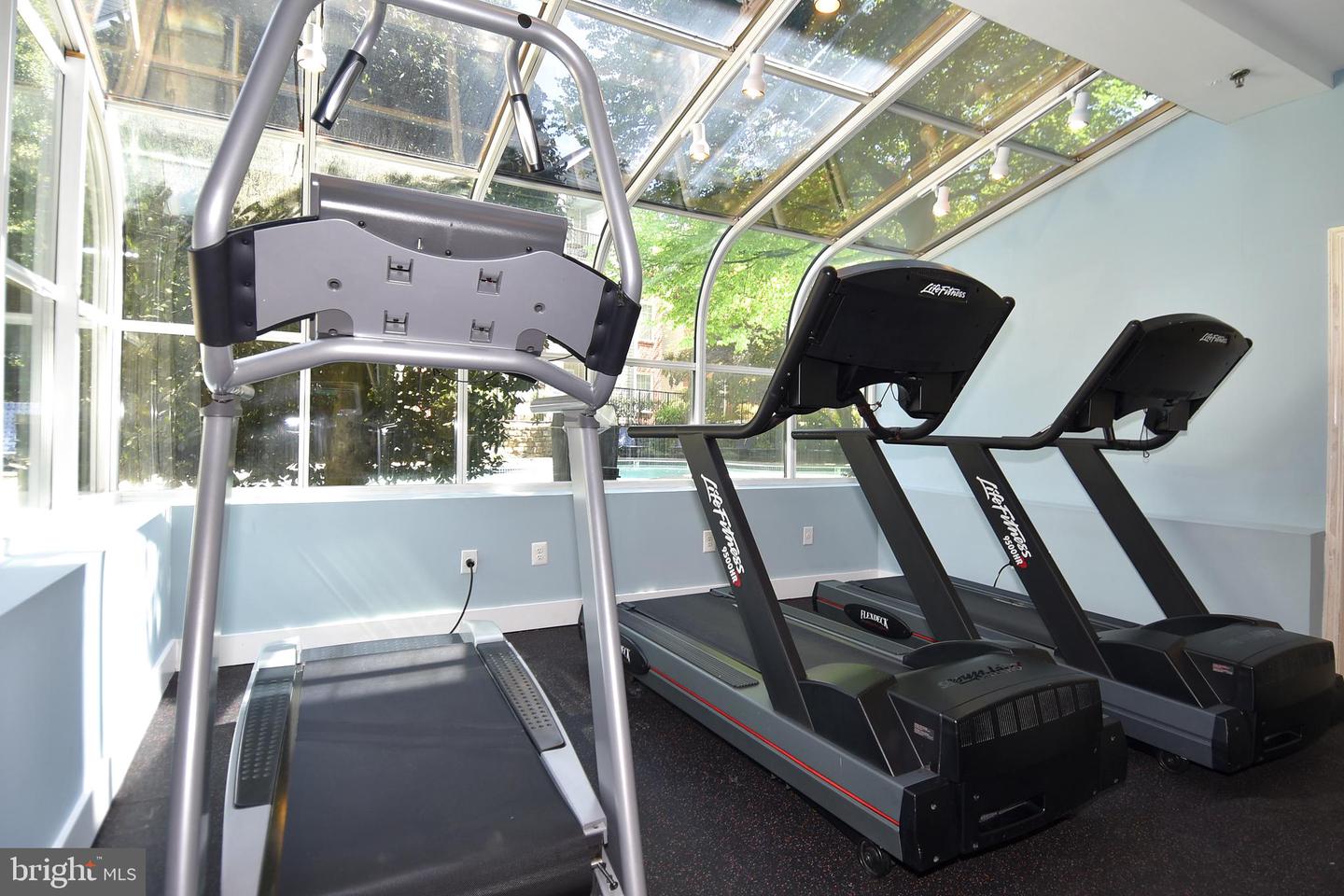 3315 WYNDHAM CIR #1223, ALEXANDRIA, Virginia 22302, 1 Bedroom Bedrooms, ,1 BathroomBathrooms,Residential,For sale,3315 WYNDHAM CIR #1223,VAAX2049492 MLS # VAAX2049492 3315 WYNDHAM CIR #1223, ALEXANDRIA, Virginia 22302, 1 Bedroom Bedrooms, ,1 BathroomBathrooms,Residential,For sale,3315 WYNDHAM CIR #1223,VAAX2049492 MLS # VAAX2049492