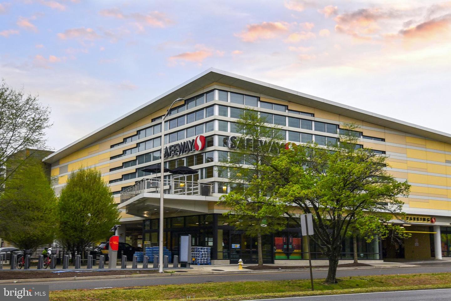 3315 WYNDHAM CIR #1223, ALEXANDRIA, Virginia 22302, 1 Bedroom Bedrooms, ,1 BathroomBathrooms,Residential,For sale,3315 WYNDHAM CIR #1223,VAAX2049492 MLS # VAAX2049492 3315 WYNDHAM CIR #1223, ALEXANDRIA, Virginia 22302, 1 Bedroom Bedrooms, ,1 BathroomBathrooms,Residential,For sale,3315 WYNDHAM CIR #1223,VAAX2049492 MLS # VAAX2049492