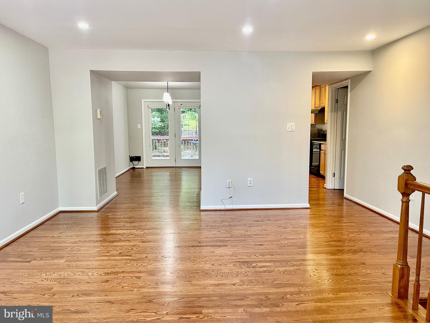 10462 MALONE CT, FAIRFAX, Virginia 22032, 3 Bedrooms Bedrooms, ,3 BathroomsBathrooms,Residential,For sale,10462 MALONE CT,VAFX2247190 MLS # VAFX2247190