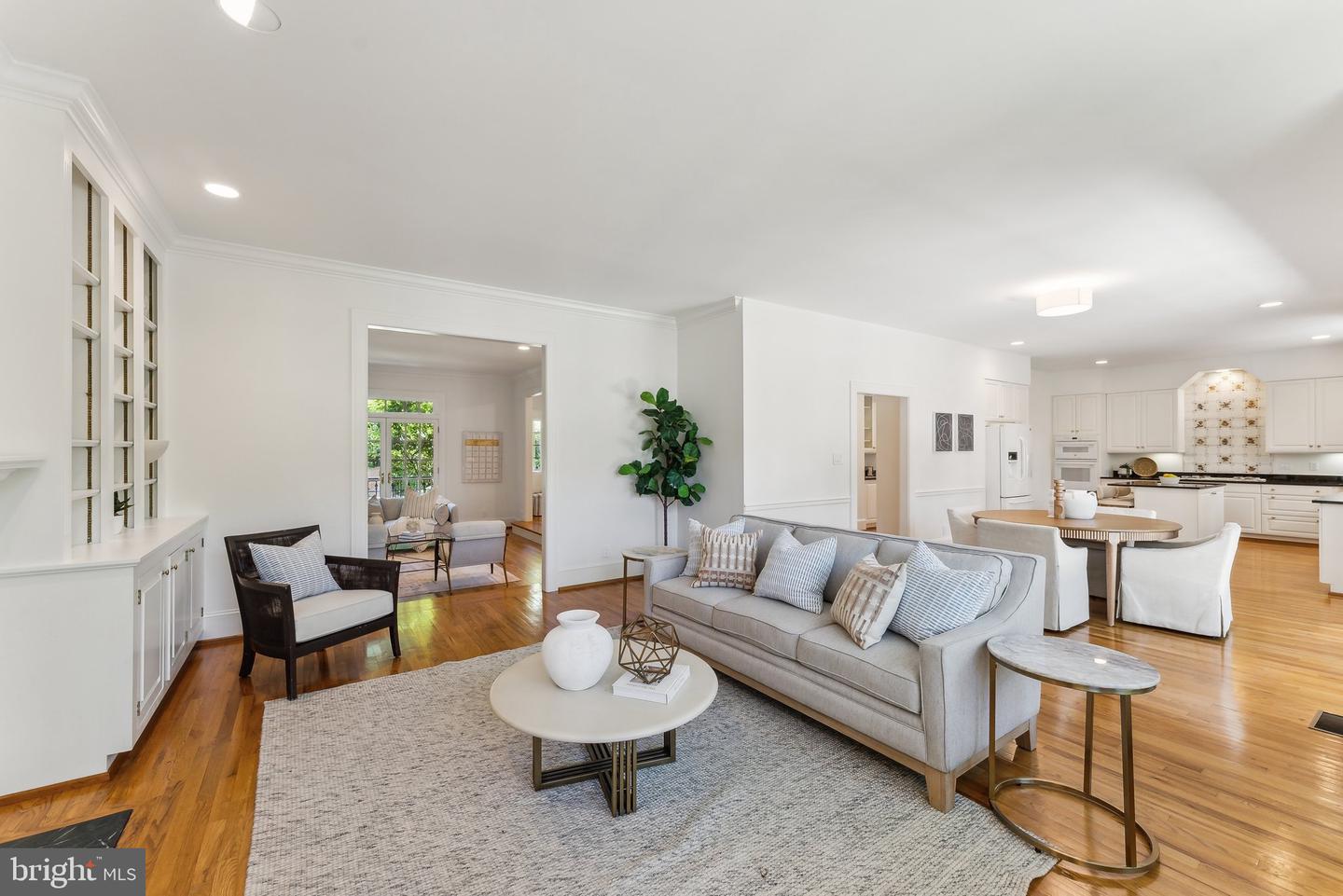 4819 KEMBLE PL NW, WASHINGTON, District Of Columbia 20007, 5 Bedrooms Bedrooms, ,4 BathroomsBathrooms,Residential,For sale,4819 KEMBLE PL NW,DCDC2206672 MLS # DCDC2206672