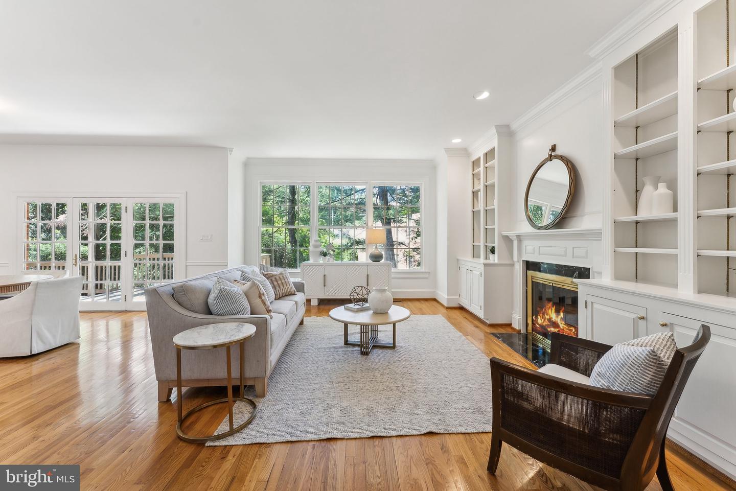 4819 KEMBLE PL NW, WASHINGTON, District Of Columbia 20007, 5 Bedrooms Bedrooms, ,4 BathroomsBathrooms,Residential,For sale,4819 KEMBLE PL NW,DCDC2206672 MLS # DCDC2206672