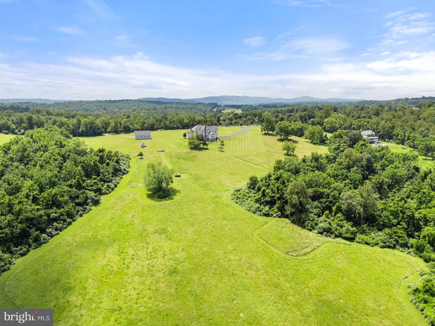 22077 OATLANDS RD, ALDIE, Virginia 20105, 5 Bedrooms Bedrooms, ,5 BathroomsBathrooms,Residential,For sale,22077 OATLANDS RD,VALO2101470 MLS # VALO2101470 22077 OATLANDS RD, ALDIE, Virginia 20105, 5 Bedrooms Bedrooms, ,5 BathroomsBathrooms,Residential,For sale,22077 OATLANDS RD,VALO2101470 MLS # VALO2101470