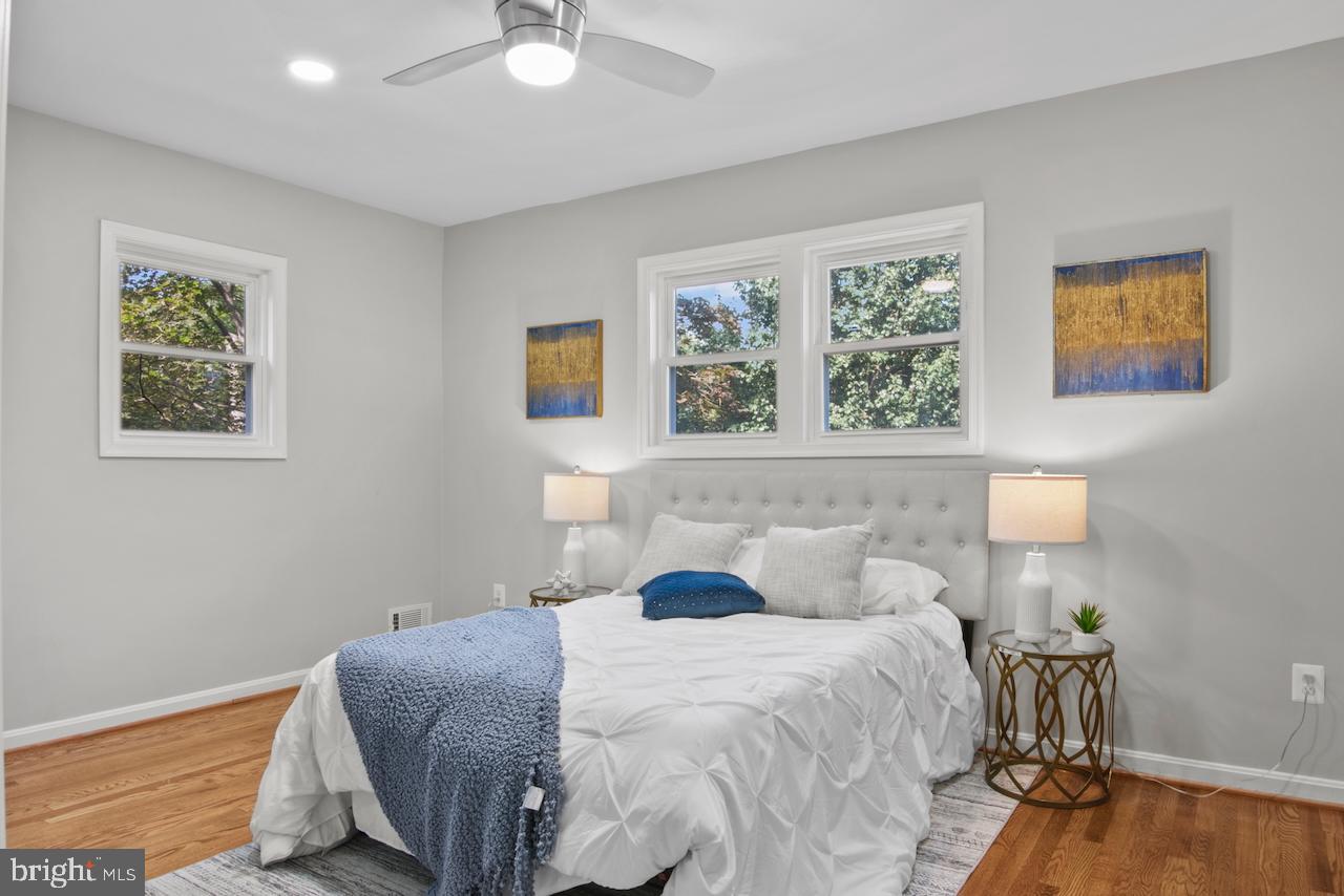 6502 FORT HUNT RD, ALEXANDRIA, Virginia 22307, 3 Bedrooms Bedrooms, 6 Rooms Rooms,3 BathroomsBathrooms,Residential,For sale,6502 FORT HUNT RD,VAFX2257116 MLS # VAFX2257116