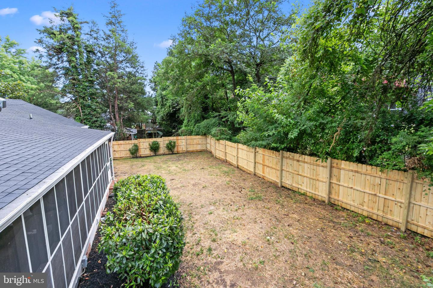 6502 FORT HUNT RD, ALEXANDRIA, Virginia 22307, 3 Bedrooms Bedrooms, 6 Rooms Rooms,3 BathroomsBathrooms,Residential,For sale,6502 FORT HUNT RD,VAFX2257116 MLS # VAFX2257116