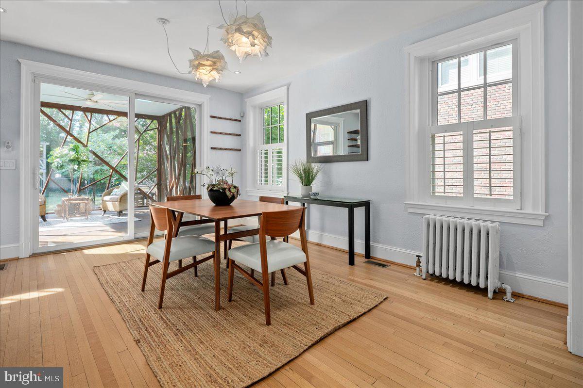 1724 TAYLOR ST NW, WASHINGTON, District Of Columbia 20011, 5 Bedrooms Bedrooms, ,3 BathroomsBathrooms,Residential,For sale,1724 TAYLOR ST NW,DCDC2213194 MLS # DCDC2213194