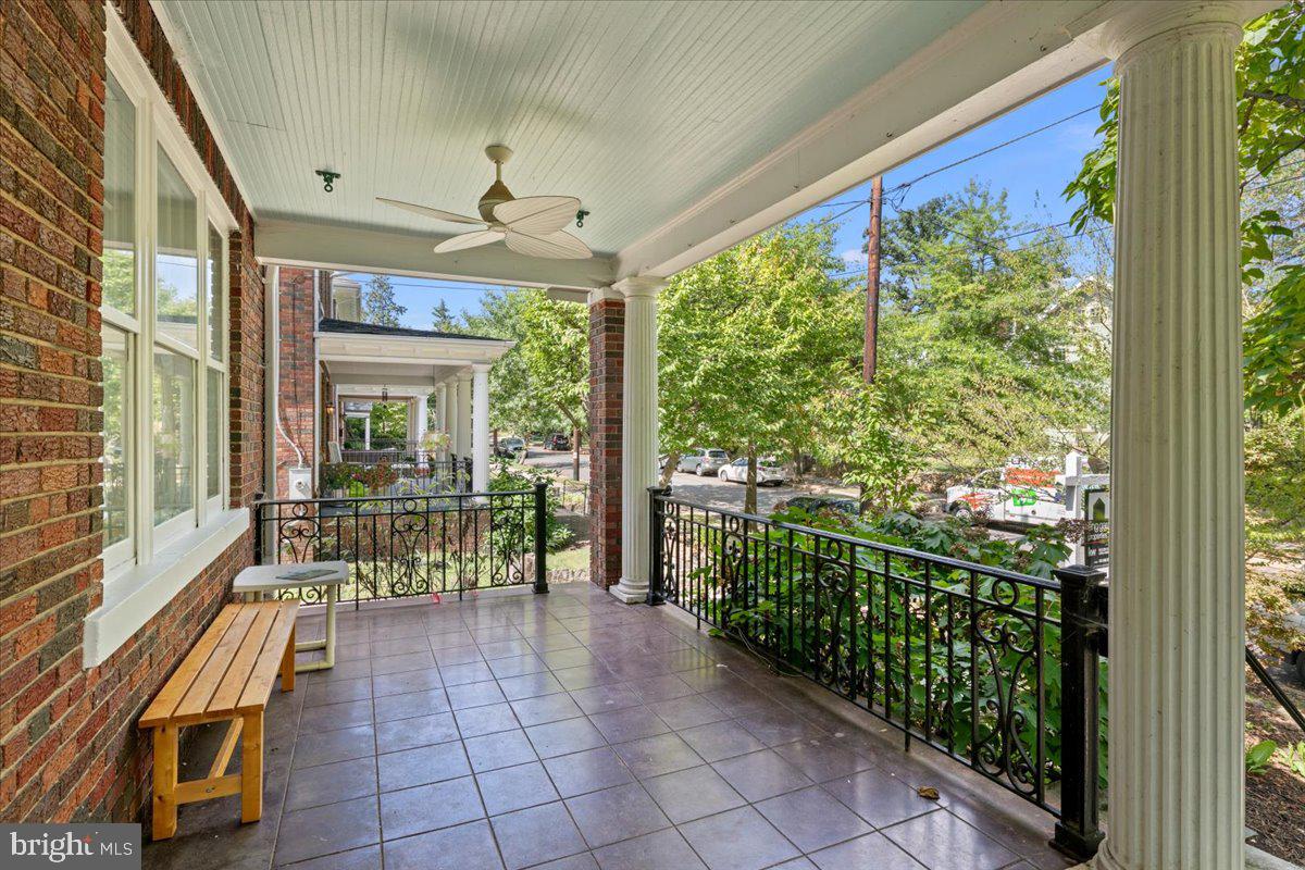 1724 TAYLOR ST NW, WASHINGTON, District Of Columbia 20011, 5 Bedrooms Bedrooms, ,3 BathroomsBathrooms,Residential,For sale,1724 TAYLOR ST NW,DCDC2213194 MLS # DCDC2213194