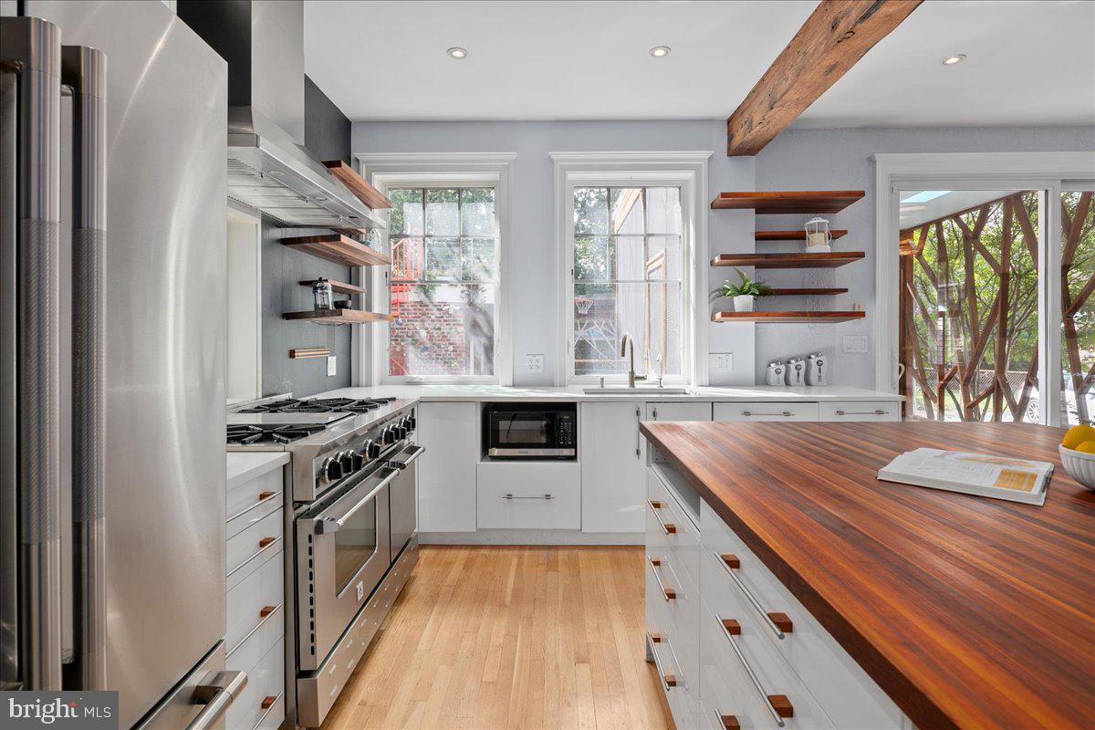 1724 TAYLOR ST NW, WASHINGTON, District Of Columbia 20011, 5 Bedrooms Bedrooms, ,3 BathroomsBathrooms,Residential,For sale,1724 TAYLOR ST NW,DCDC2213194 MLS # DCDC2213194