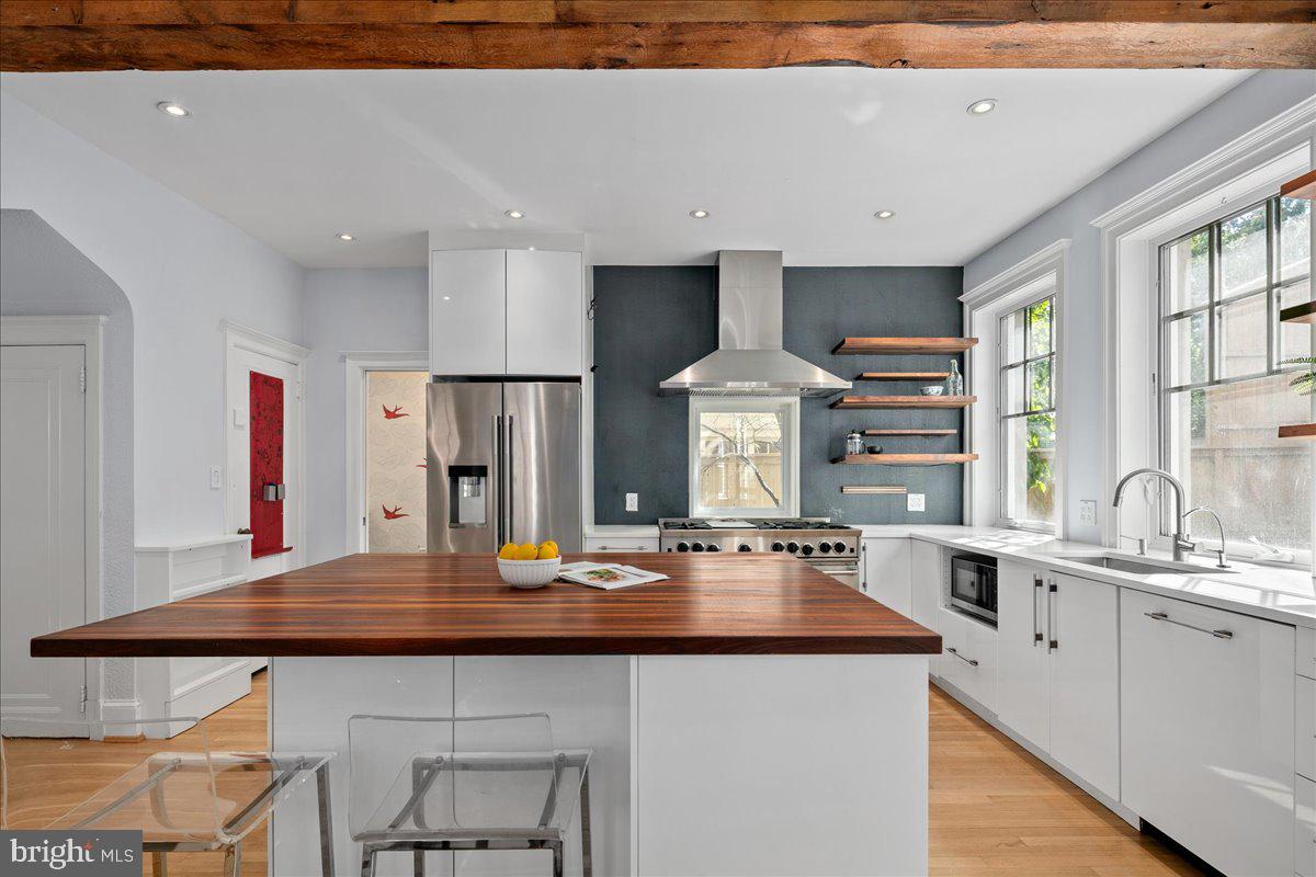 1724 TAYLOR ST NW, WASHINGTON, District Of Columbia 20011, 5 Bedrooms Bedrooms, ,3 BathroomsBathrooms,Residential,For sale,1724 TAYLOR ST NW,DCDC2213194 MLS # DCDC2213194