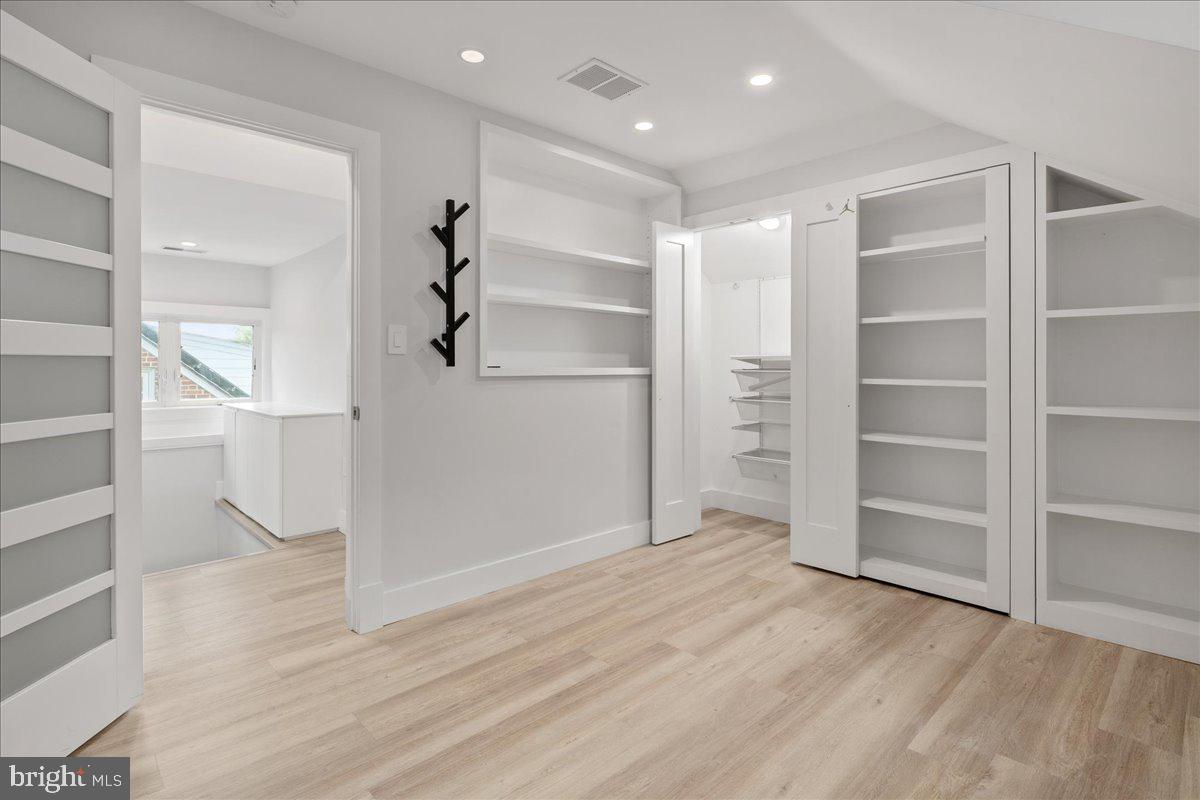 1724 TAYLOR ST NW, WASHINGTON, District Of Columbia 20011, 5 Bedrooms Bedrooms, ,3 BathroomsBathrooms,Residential,For sale,1724 TAYLOR ST NW,DCDC2213194 MLS # DCDC2213194