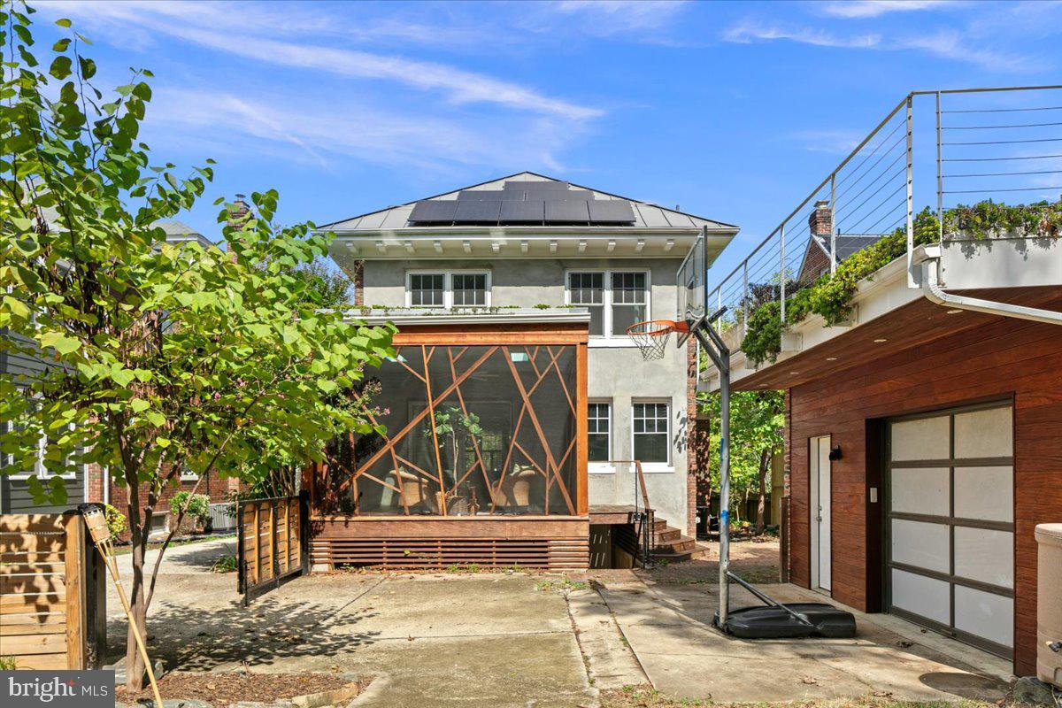 1724 TAYLOR ST NW, WASHINGTON, District Of Columbia 20011, 5 Bedrooms Bedrooms, ,3 BathroomsBathrooms,Residential,For sale,1724 TAYLOR ST NW,DCDC2213194 MLS # DCDC2213194