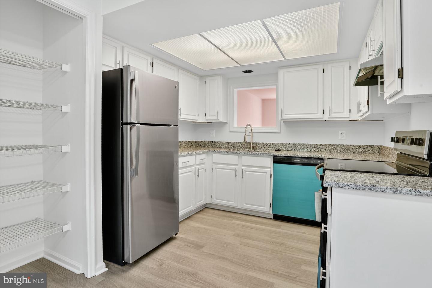 21747 LEATHERLEAF CIR, STERLING, Virginia 20164, 3 Bedrooms Bedrooms, ,3 BathroomsBathrooms,Residential,For sale,21747 LEATHERLEAF CIR,VALO2104344 MLS # VALO2104344