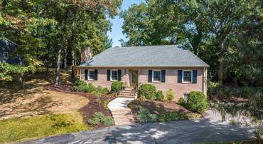 31 OAK LN, STAUNTON, Virginia 24401, 4 Bedrooms Bedrooms, ,2 BathroomsBathrooms,Residential,Beautifully Maintained Oak Lane Rancher,31 OAK LN,669244 MLS # 669244