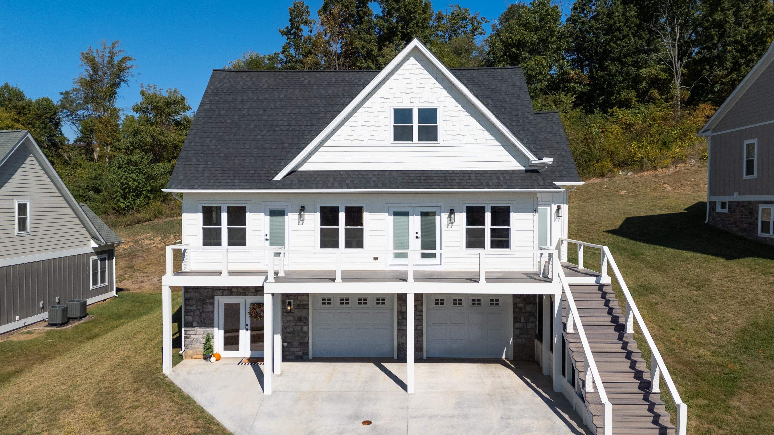 43 MCILWEE LN, STAUNTON, Virginia 24401, 4 Bedrooms Bedrooms, ,3 BathroomsBathrooms,Residential,43 MCILWEE LN,669245 MLS # 669245