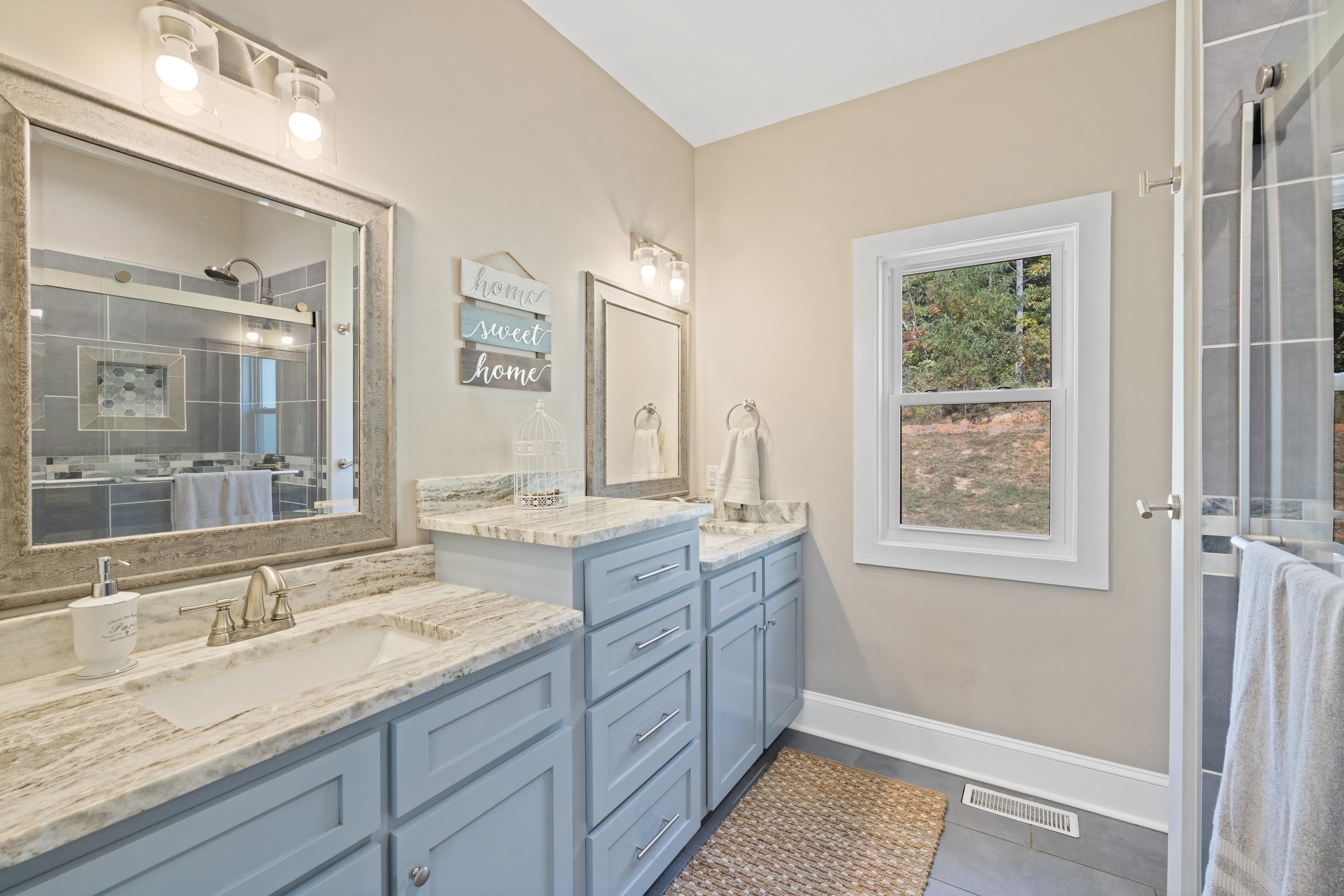 43 MCILWEE LN, STAUNTON, Virginia 24401, 4 Bedrooms Bedrooms, ,3 BathroomsBathrooms,Residential,43 MCILWEE LN,669245 MLS # 669245