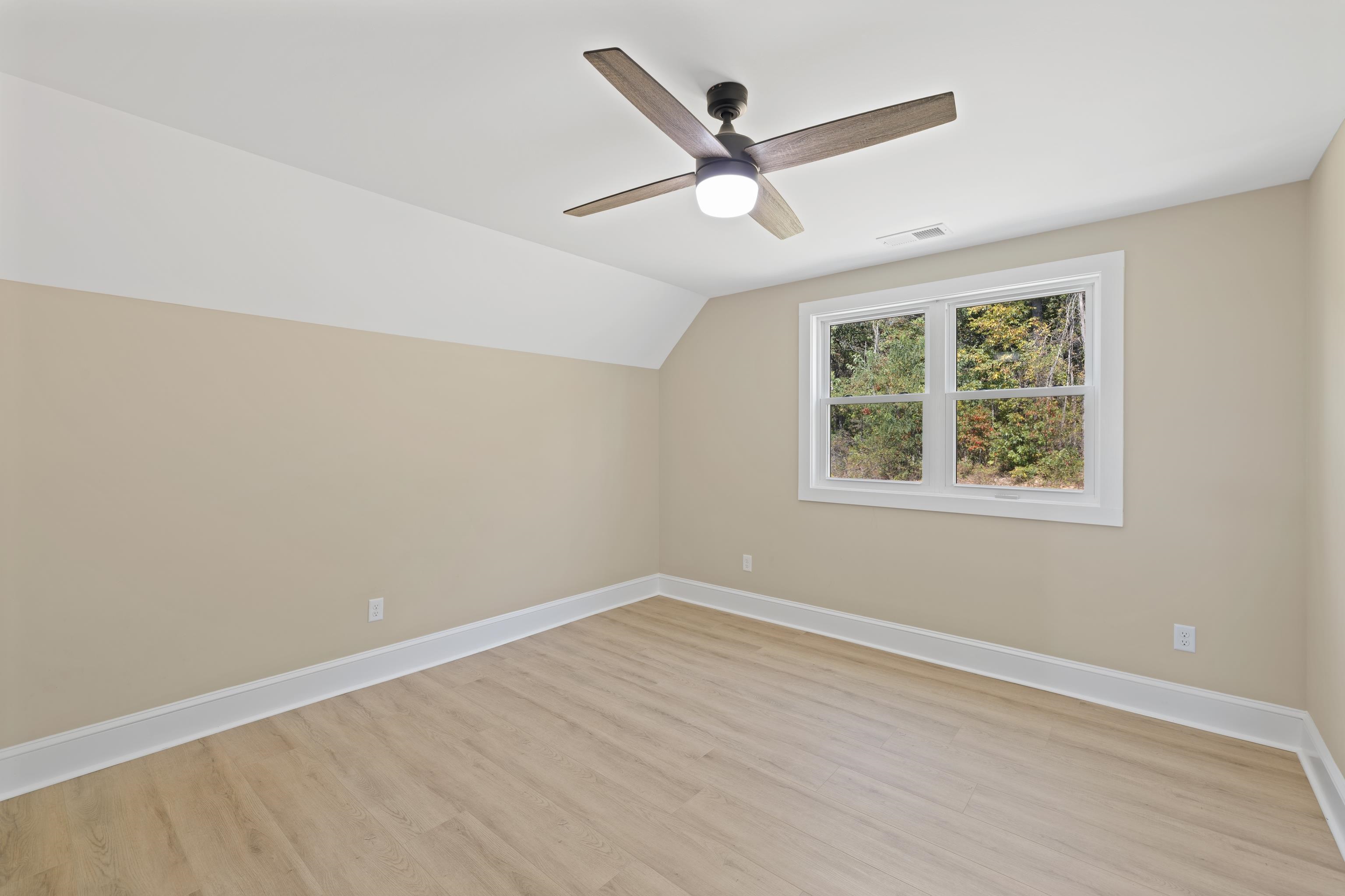 43 MCILWEE LN, STAUNTON, Virginia 24401, 4 Bedrooms Bedrooms, ,3 BathroomsBathrooms,Residential,43 MCILWEE LN,669245 MLS # 669245