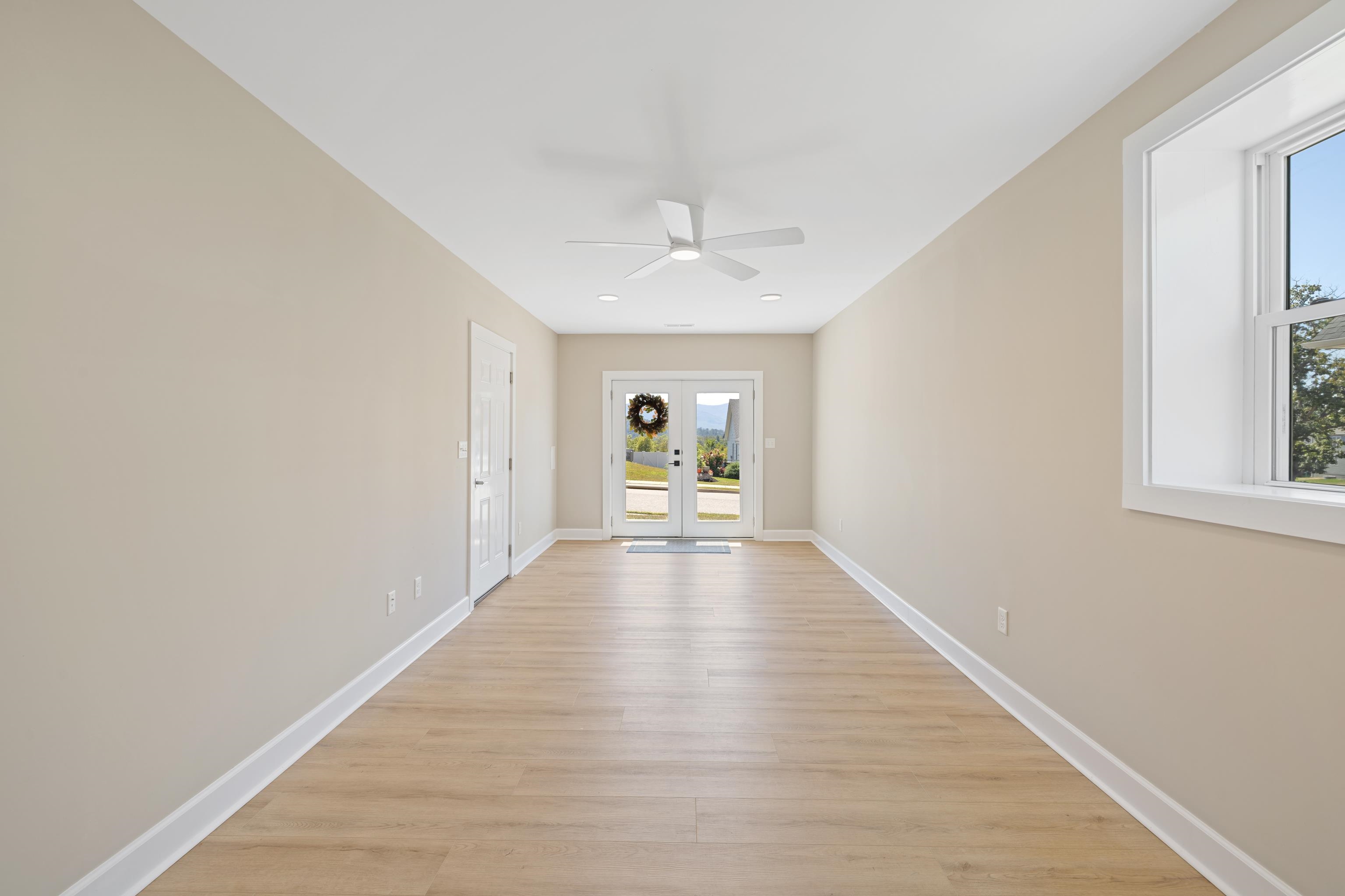 43 MCILWEE LN, STAUNTON, Virginia 24401, 4 Bedrooms Bedrooms, ,3 BathroomsBathrooms,Residential,43 MCILWEE LN,669245 MLS # 669245