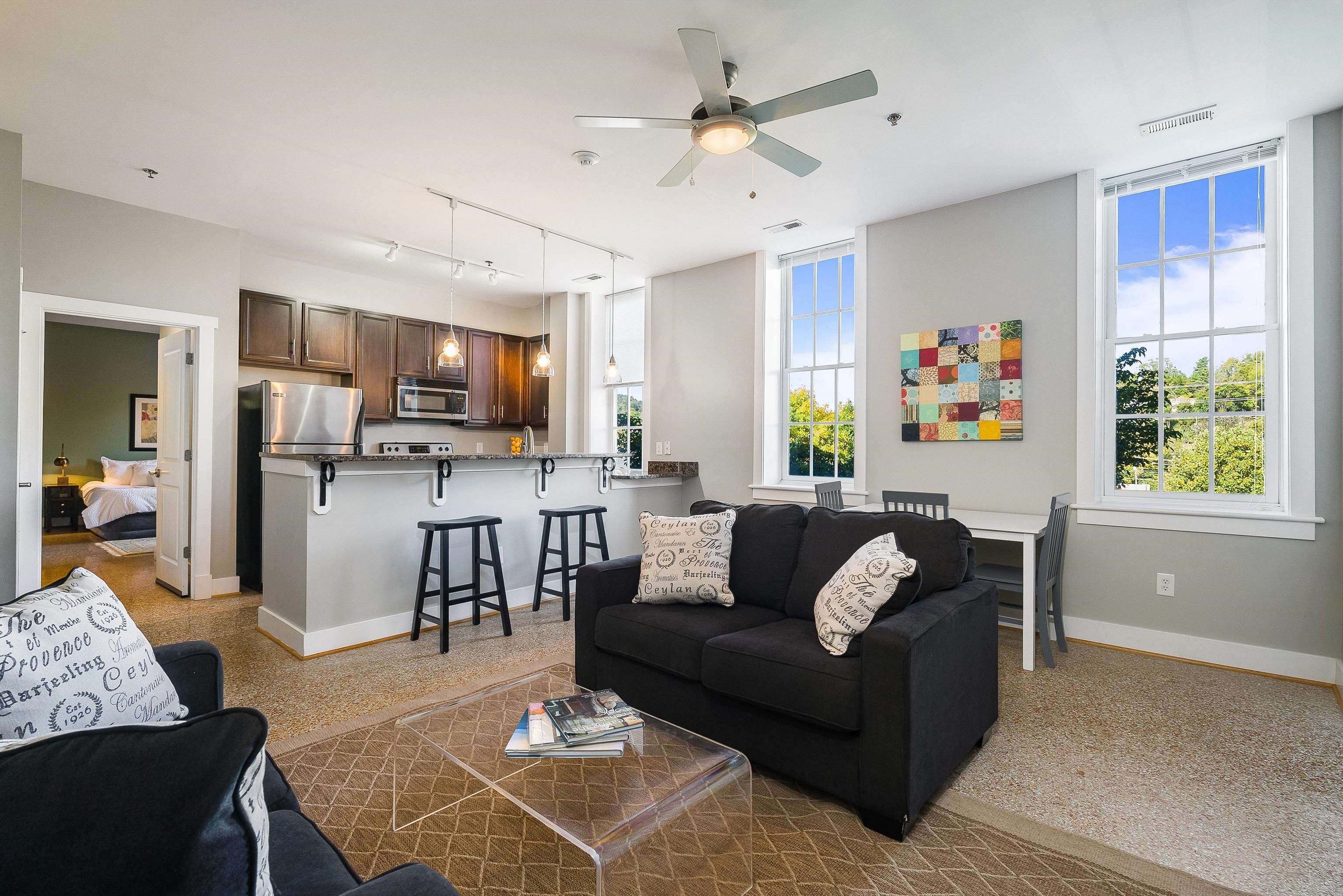 101 W VILLAGE DR, STAUNTON, Virginia 24401, 2 Bedrooms Bedrooms, ,2 BathroomsBathrooms,Residential,101 W VILLAGE DR,669246 MLS # 669246