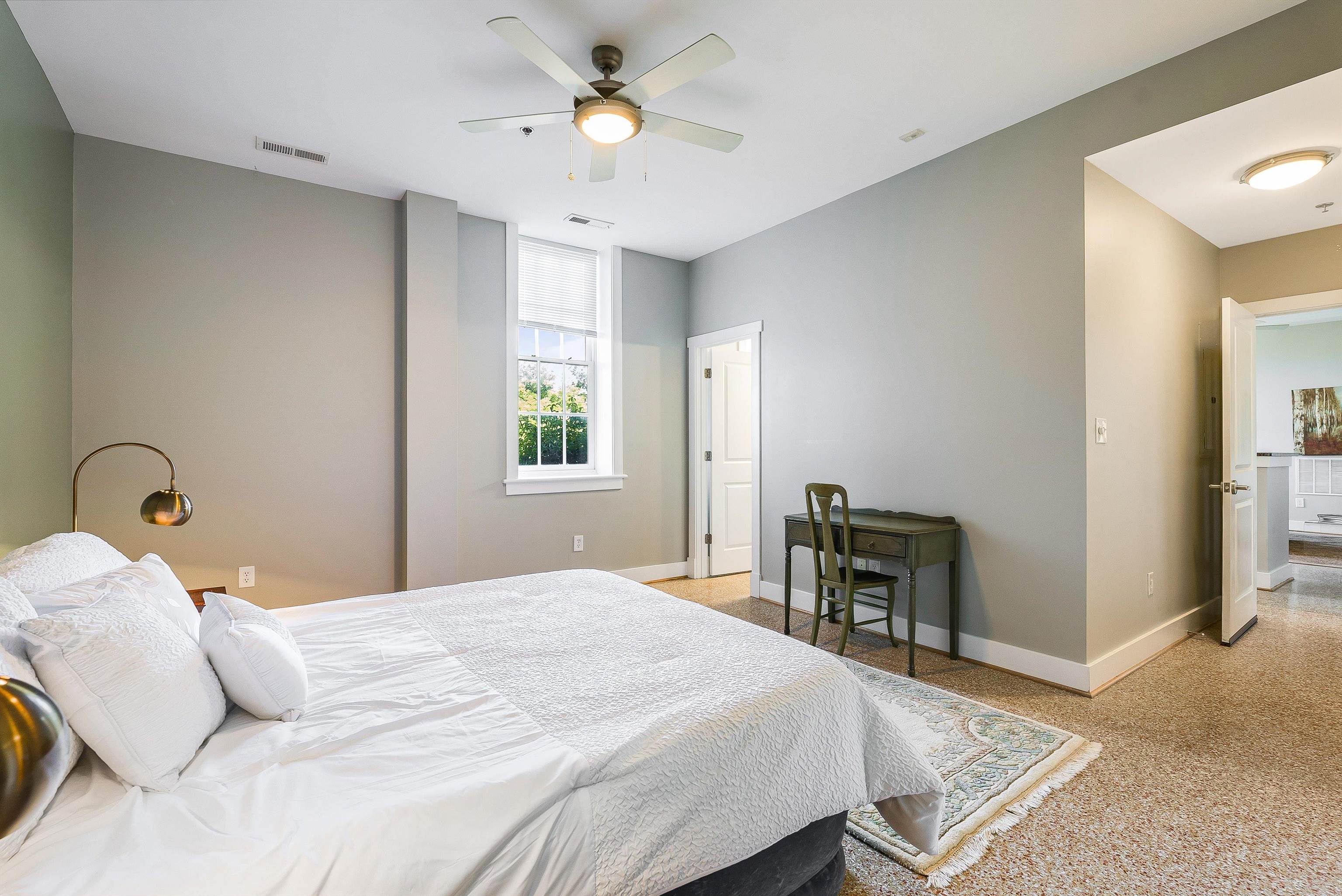 101 W VILLAGE DR, STAUNTON, Virginia 24401, 2 Bedrooms Bedrooms, ,2 BathroomsBathrooms,Residential,101 W VILLAGE DR,669246 MLS # 669246