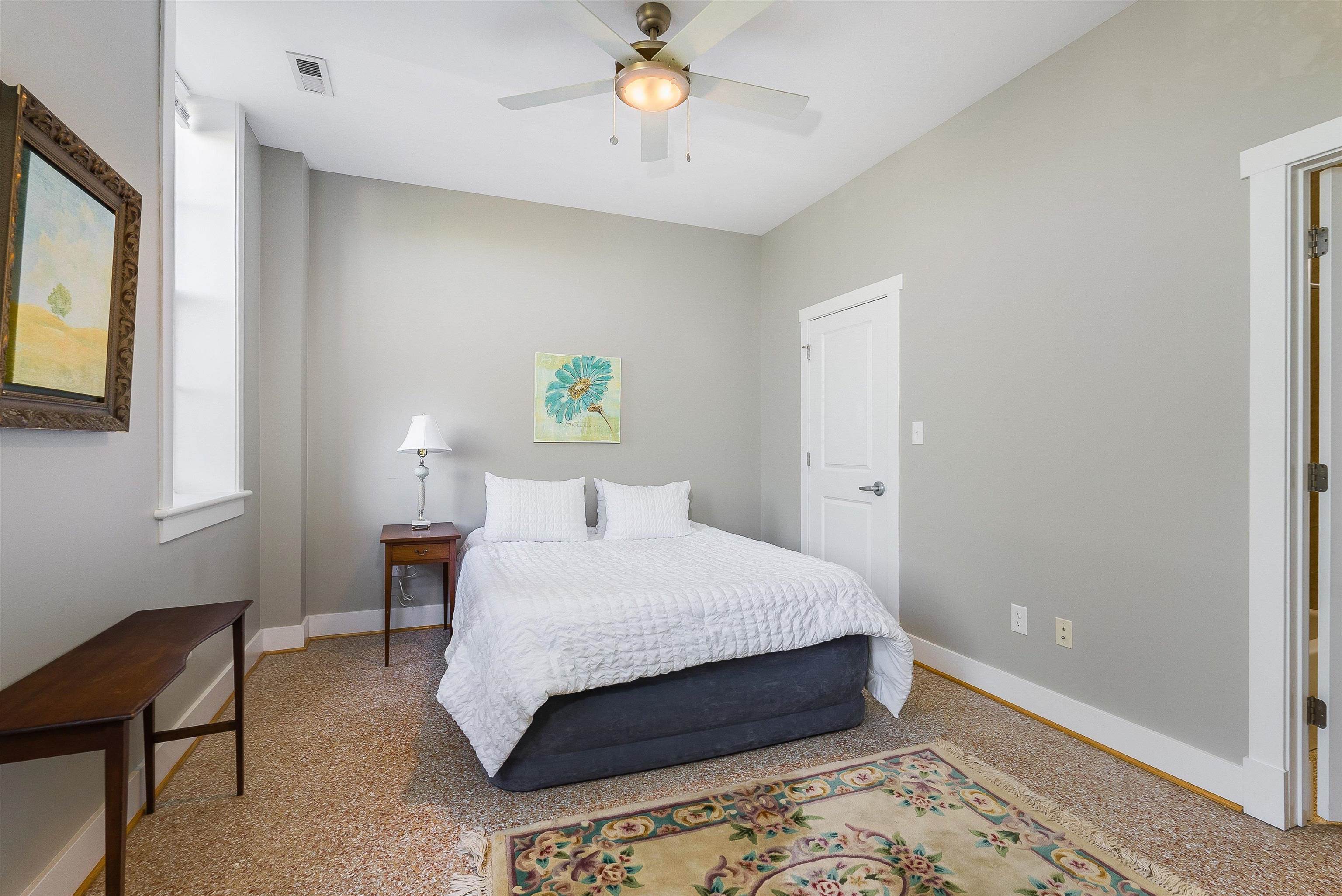 101 W VILLAGE DR, STAUNTON, Virginia 24401, 2 Bedrooms Bedrooms, ,2 BathroomsBathrooms,Residential,101 W VILLAGE DR,669246 MLS # 669246