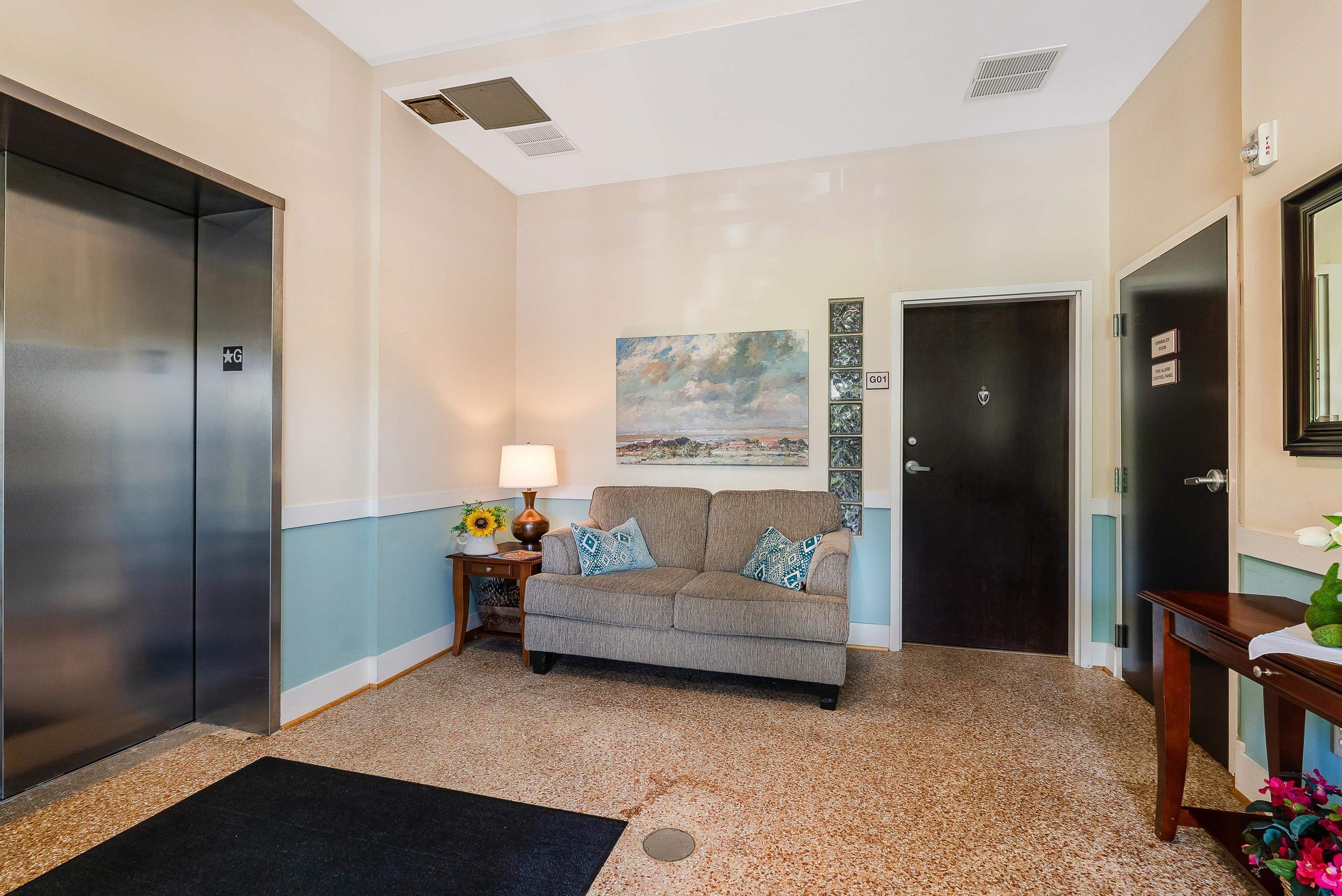 101 W VILLAGE DR, STAUNTON, Virginia 24401, 2 Bedrooms Bedrooms, ,2 BathroomsBathrooms,Residential,101 W VILLAGE DR,669246 MLS # 669246