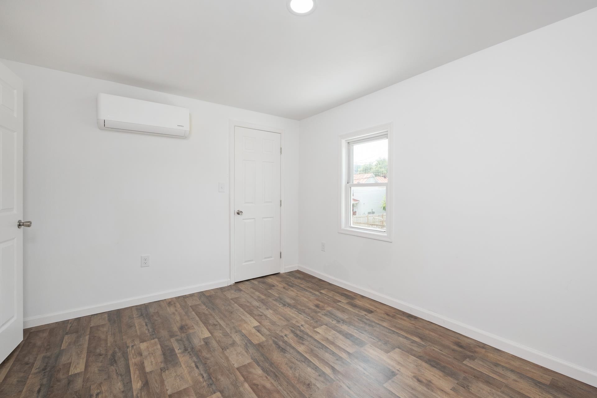 512 SHORT ST, FRONT ROYAL, Virginia 22630, 2 Bedrooms Bedrooms, ,1 BathroomBathrooms,Residential,512 SHORT ST,669251 MLS # 669251 512 SHORT ST, FRONT ROYAL, Virginia 22630, 2 Bedrooms Bedrooms, ,1 BathroomBathrooms,Residential,512 SHORT ST,669251 MLS # 669251