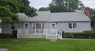 205 HAMILTON ST, FREDERICKSBURG, Virginia 22408, 3 Bedrooms Bedrooms, ,1 BathroomBathrooms,Residential,For sale,205 HAMILTON ST,VASP2035446 MLS # VASP2035446