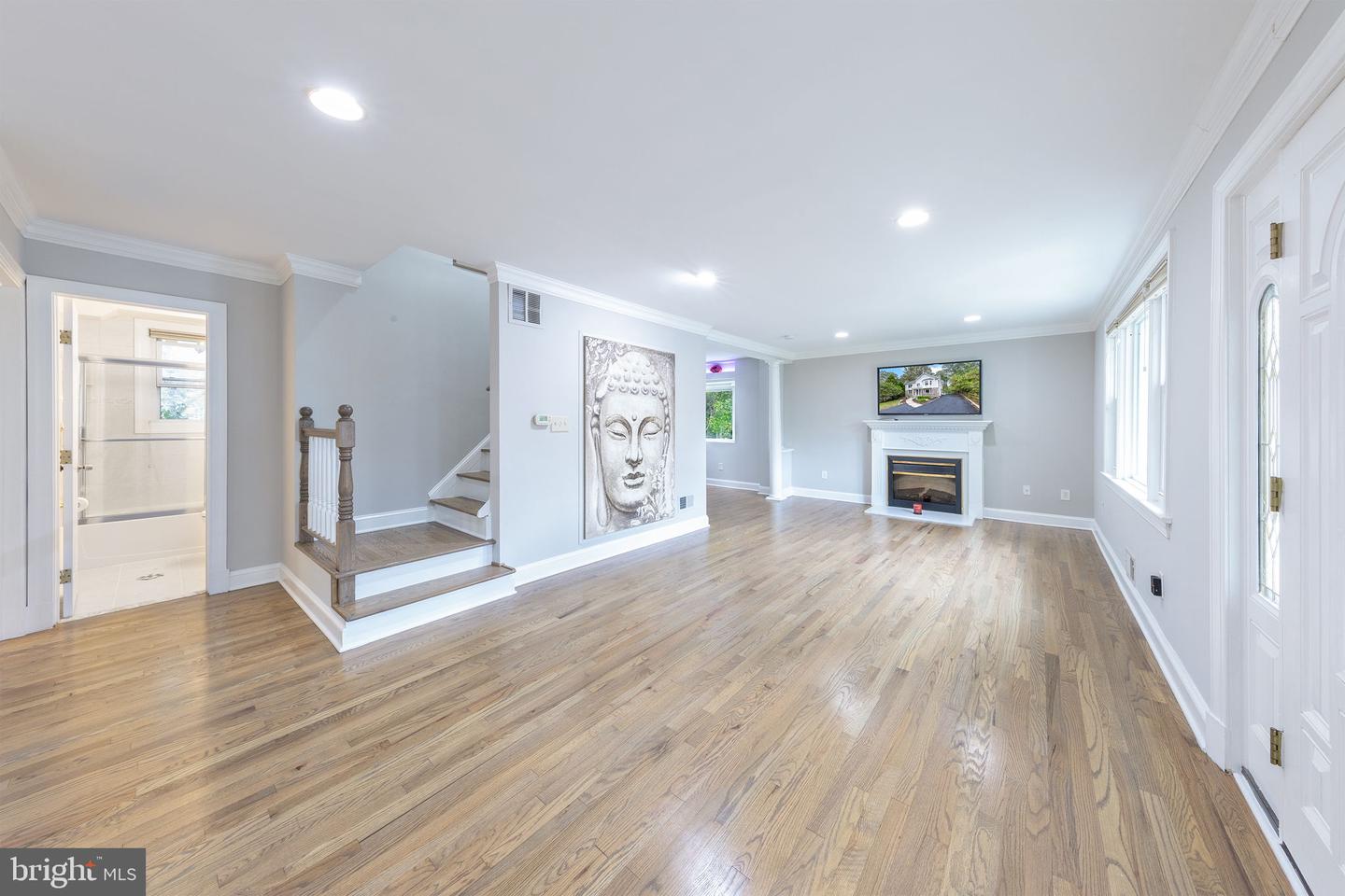 4009 ESTABROOK DR, ANNANDALE, Virginia 22003, 5 Bedrooms Bedrooms, ,4 BathroomsBathrooms,Residential,For sale,4009 ESTABROOK DR,VAFX2263114 MLS # VAFX2263114