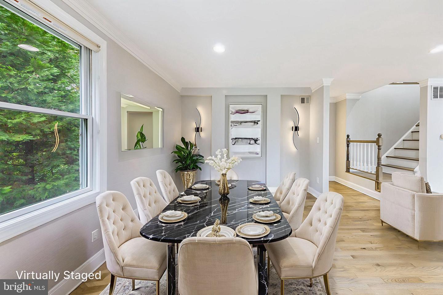 4009 ESTABROOK DR, ANNANDALE, Virginia 22003, 5 Bedrooms Bedrooms, ,4 BathroomsBathrooms,Residential,For sale,4009 ESTABROOK DR,VAFX2263114 MLS # VAFX2263114