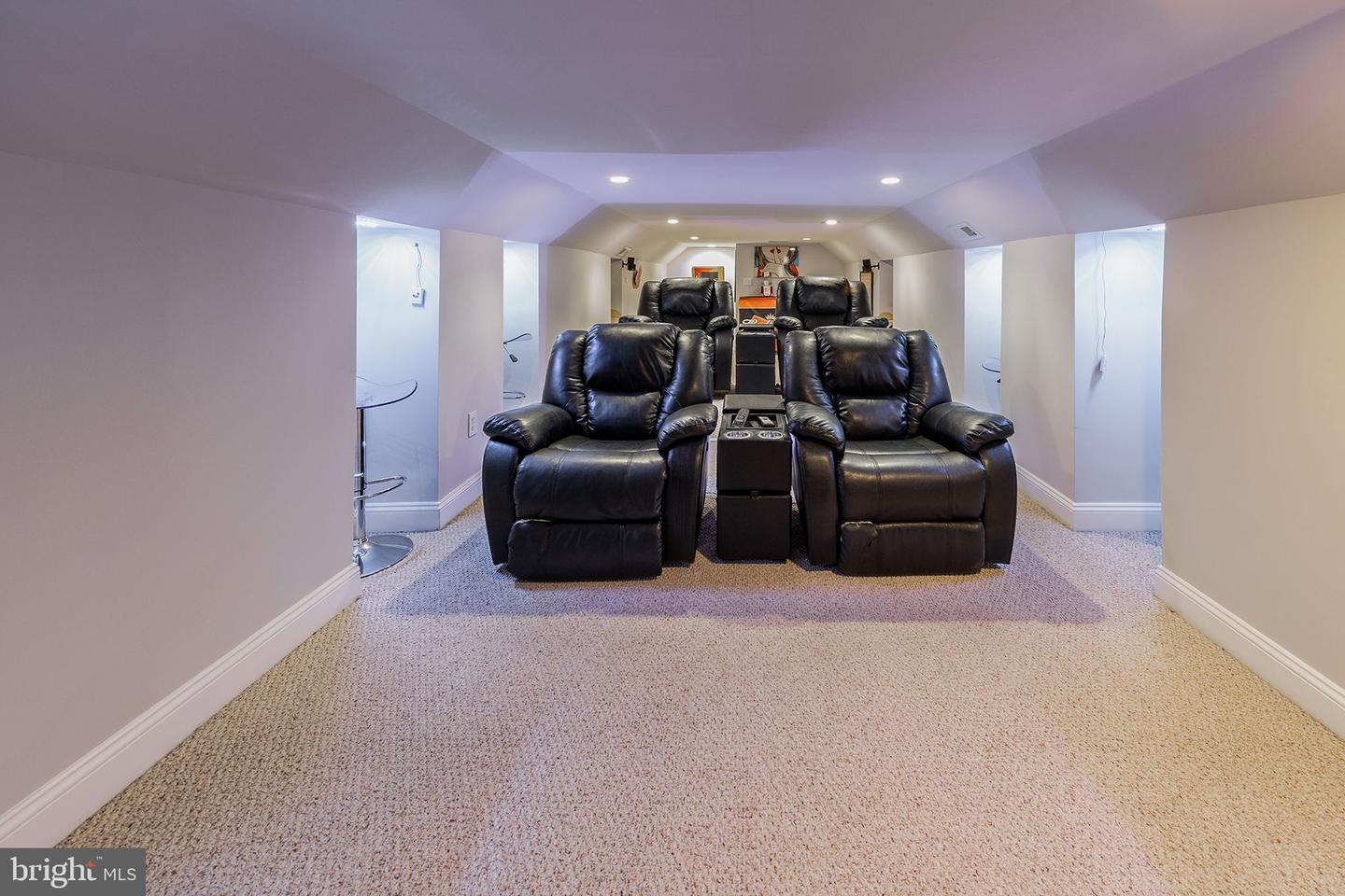 4009 ESTABROOK DR, ANNANDALE, Virginia 22003, 5 Bedrooms Bedrooms, ,4 BathroomsBathrooms,Residential,For sale,4009 ESTABROOK DR,VAFX2263114 MLS # VAFX2263114