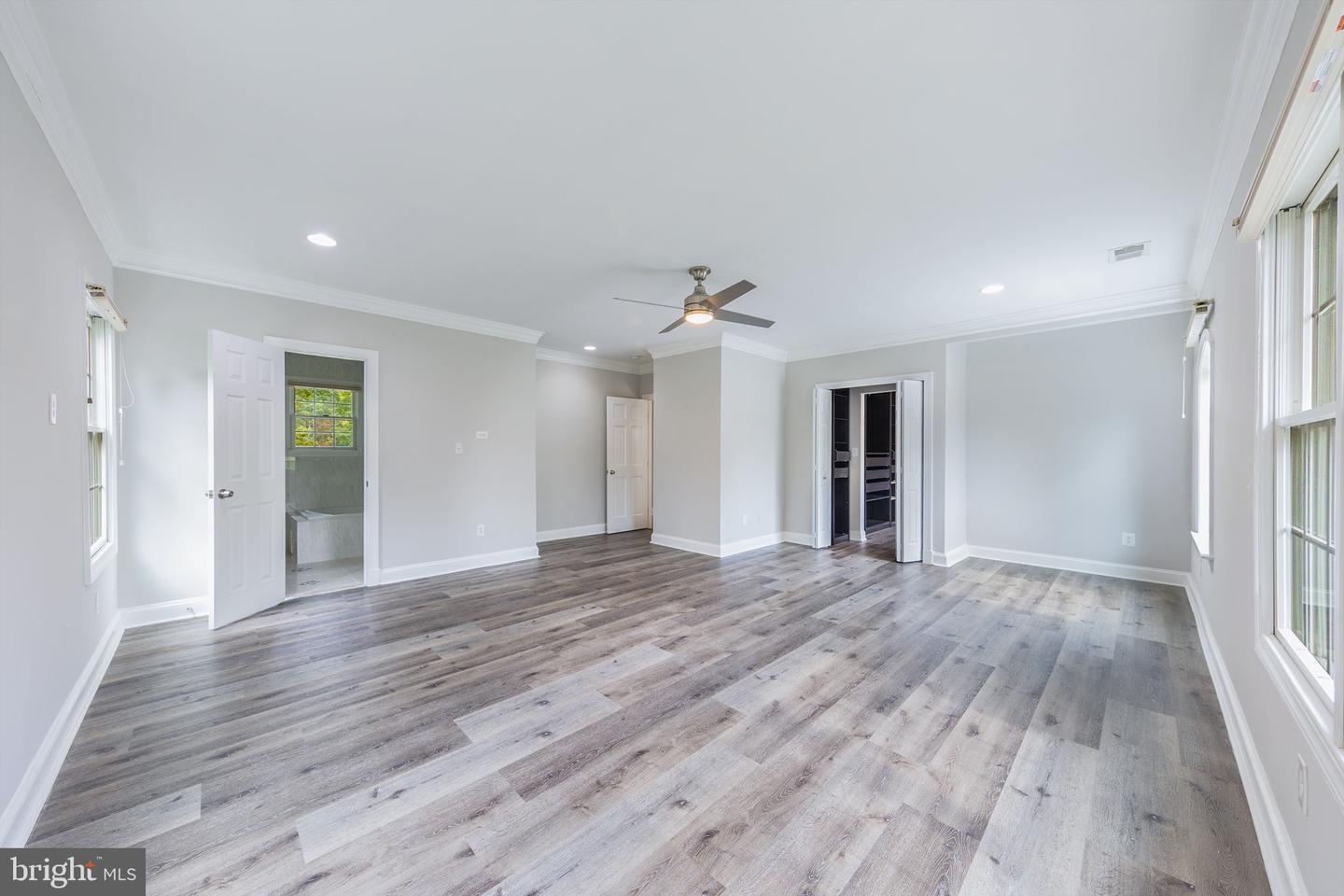 4009 ESTABROOK DR, ANNANDALE, Virginia 22003, 5 Bedrooms Bedrooms, ,4 BathroomsBathrooms,Residential,For sale,4009 ESTABROOK DR,VAFX2263114 MLS # VAFX2263114