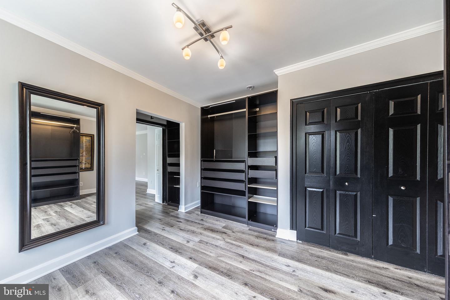 4009 ESTABROOK DR, ANNANDALE, Virginia 22003, 5 Bedrooms Bedrooms, ,4 BathroomsBathrooms,Residential,For sale,4009 ESTABROOK DR,VAFX2263114 MLS # VAFX2263114