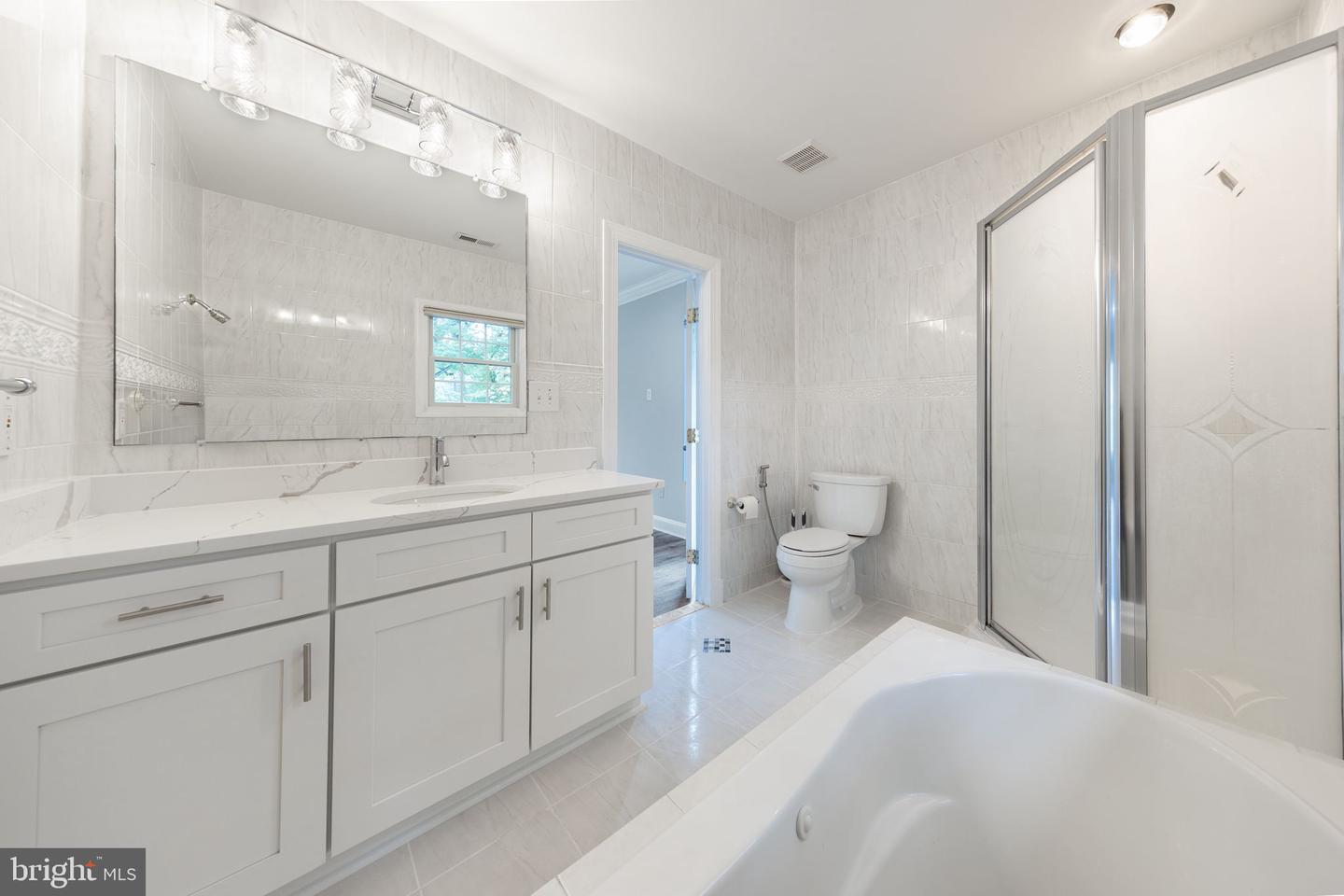 4009 ESTABROOK DR, ANNANDALE, Virginia 22003, 5 Bedrooms Bedrooms, ,4 BathroomsBathrooms,Residential,For sale,4009 ESTABROOK DR,VAFX2263114 MLS # VAFX2263114