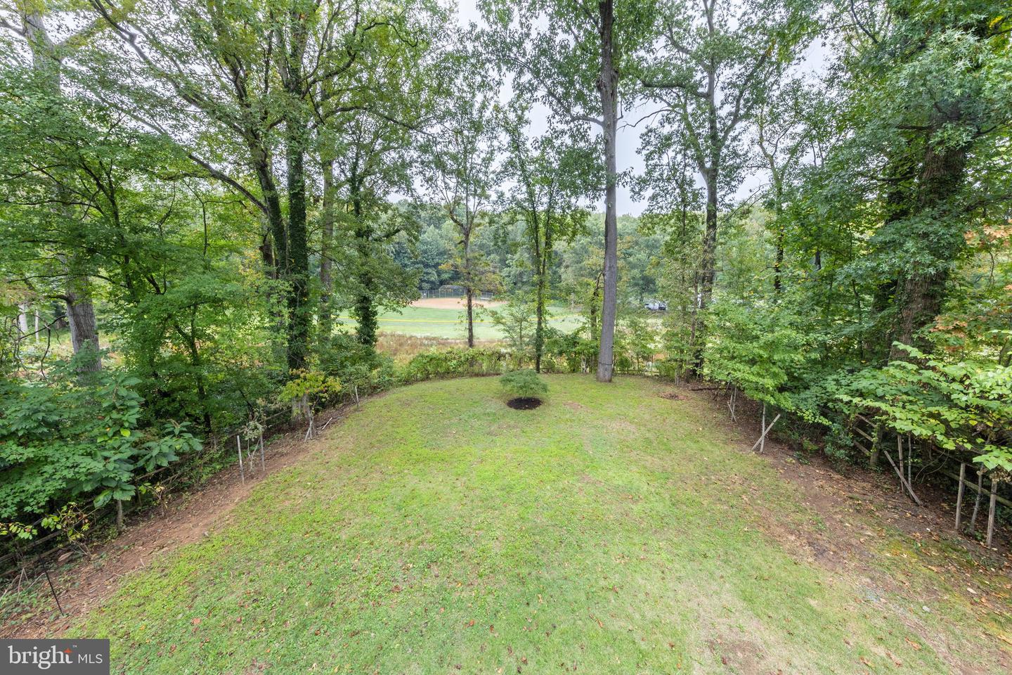 4009 ESTABROOK DR, ANNANDALE, Virginia 22003, 5 Bedrooms Bedrooms, ,4 BathroomsBathrooms,Residential,For sale,4009 ESTABROOK DR,VAFX2263114 MLS # VAFX2263114